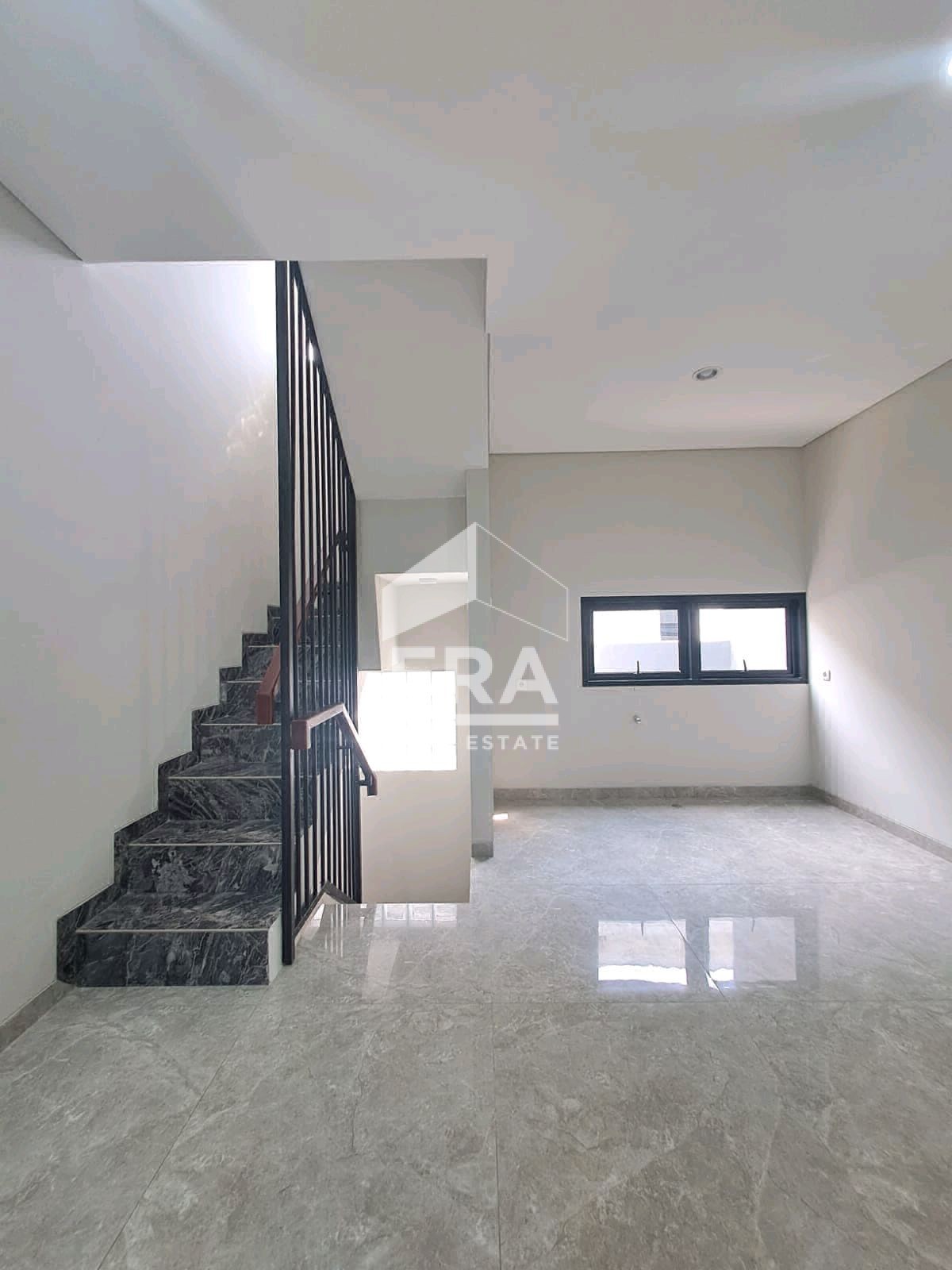 interior 3