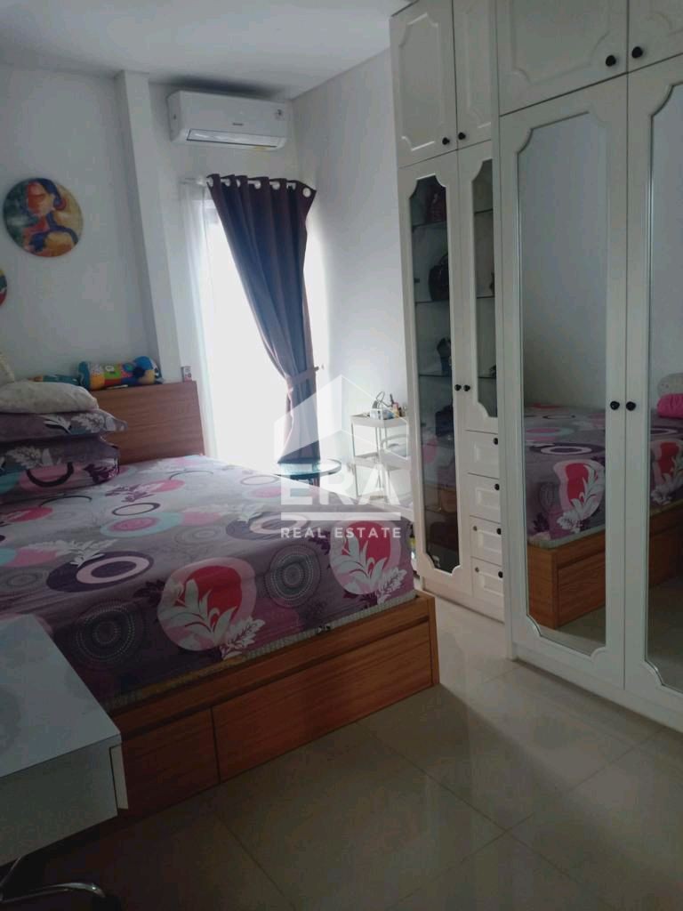 interior 3