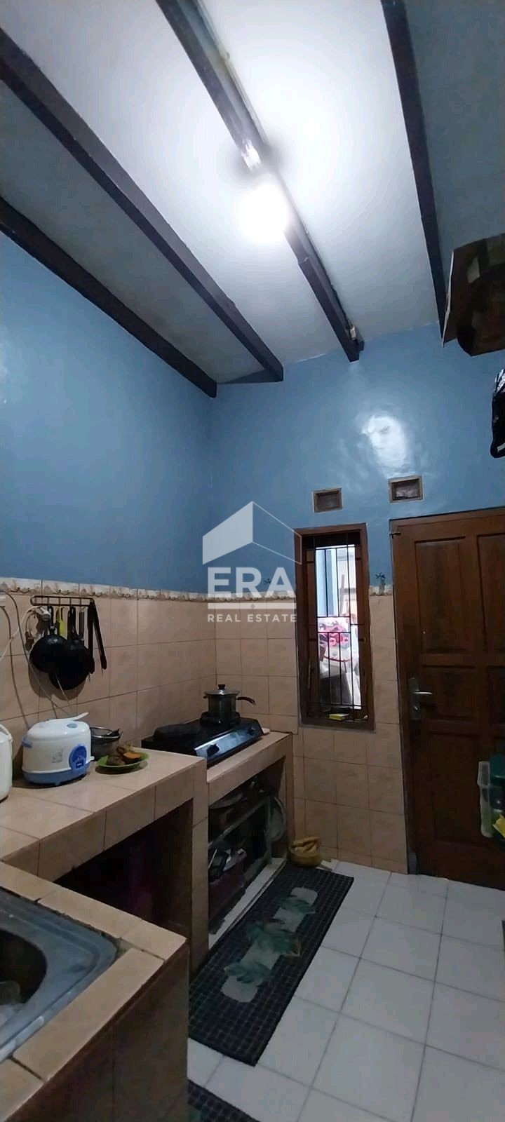 interior 8