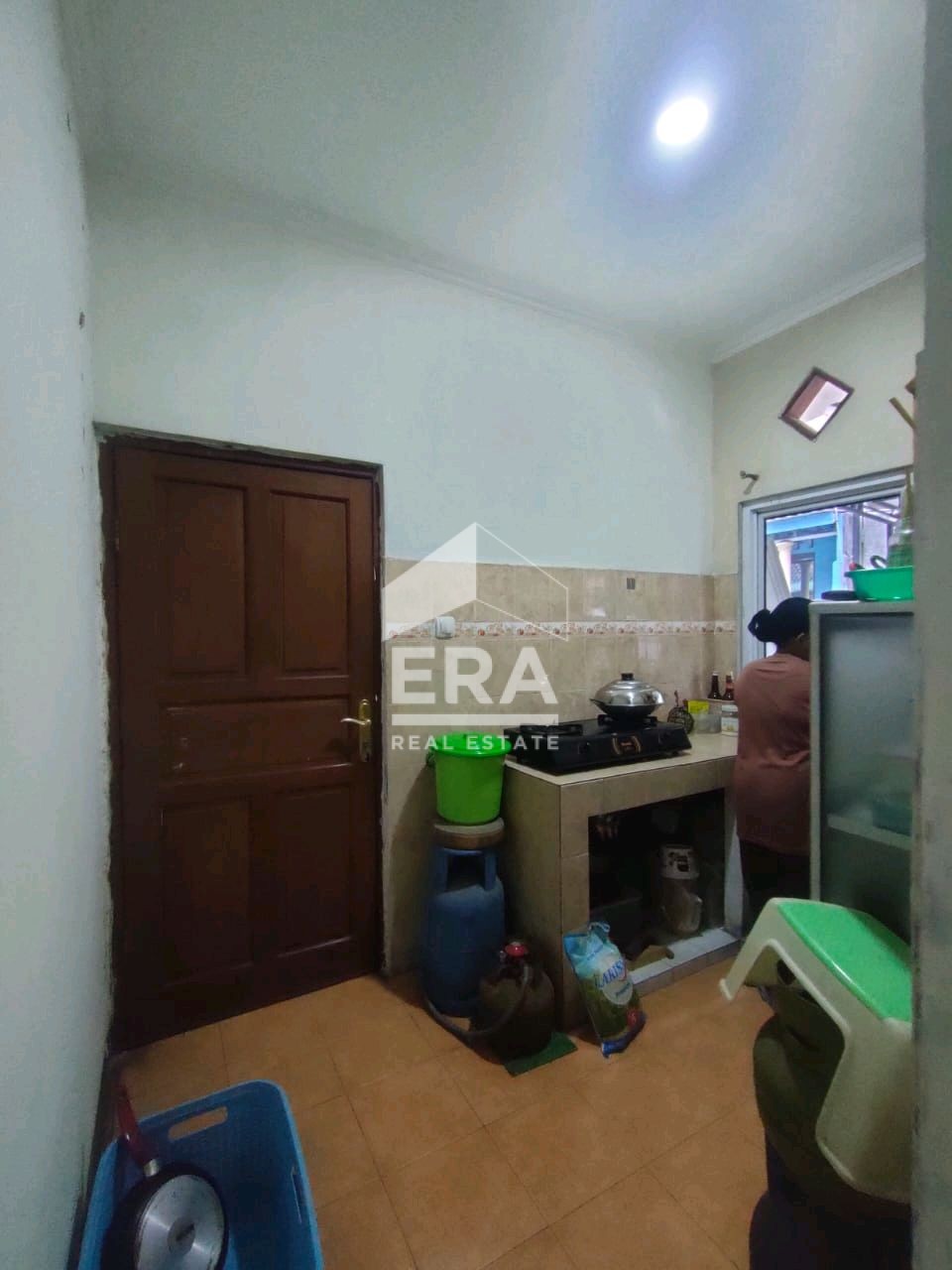 interior 6