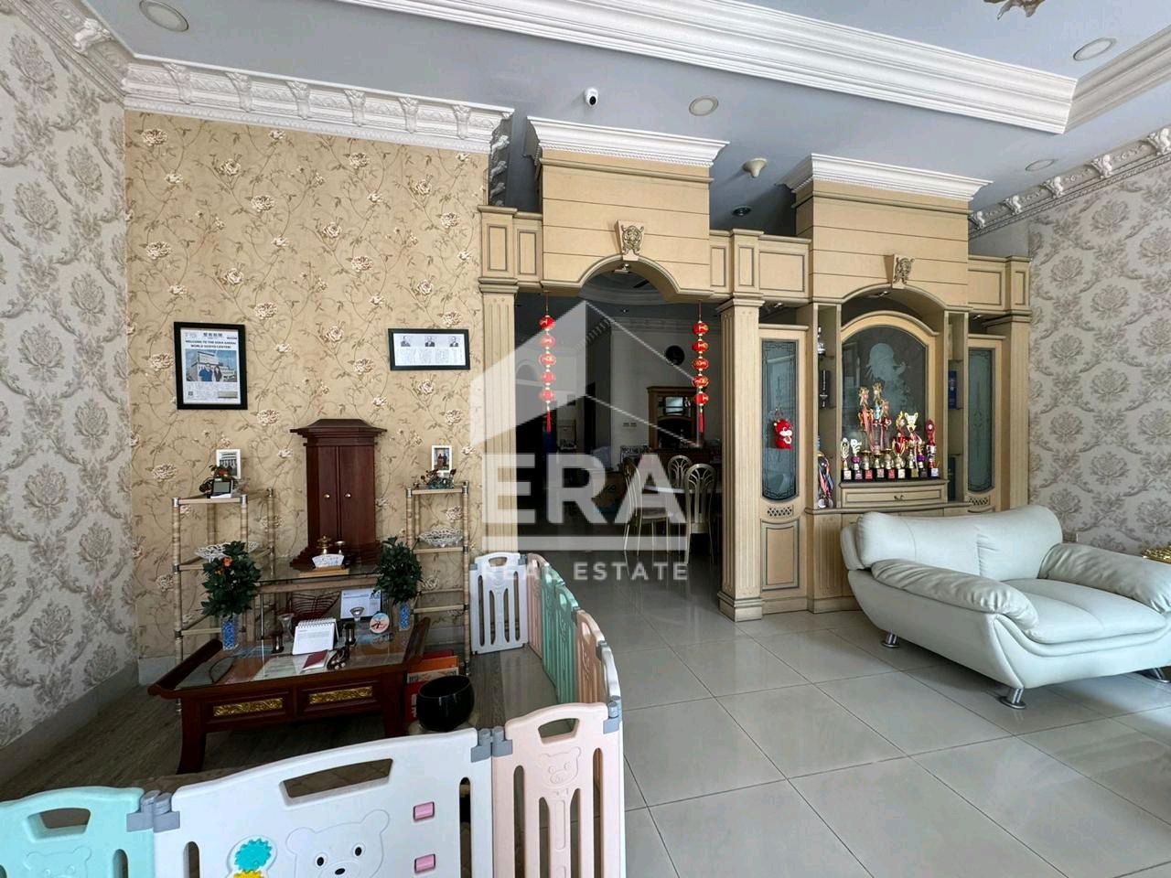 interior 2