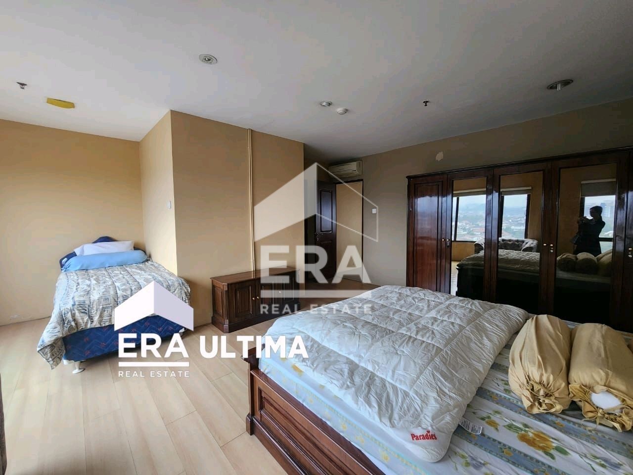 interior 4