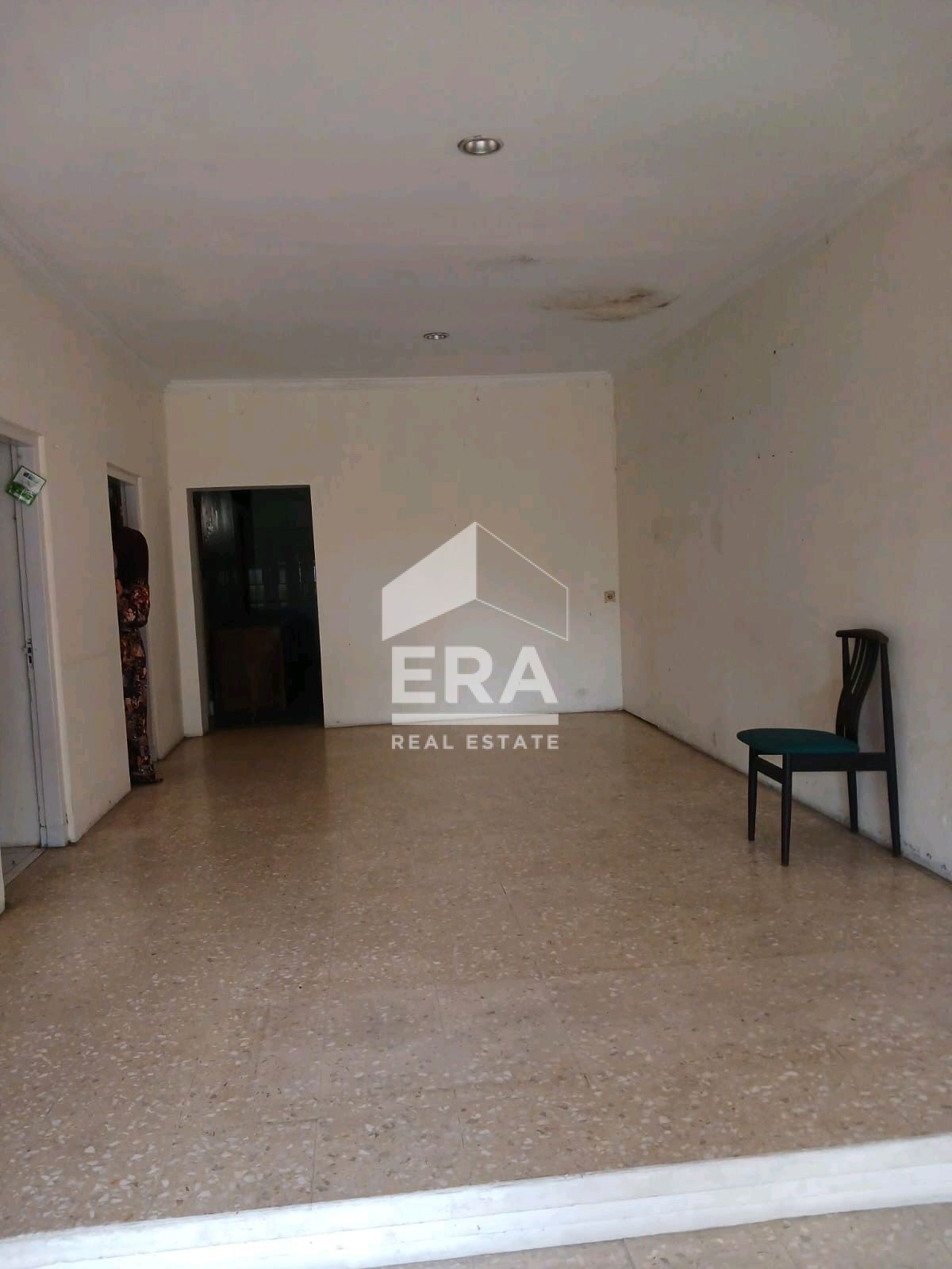 interior 7