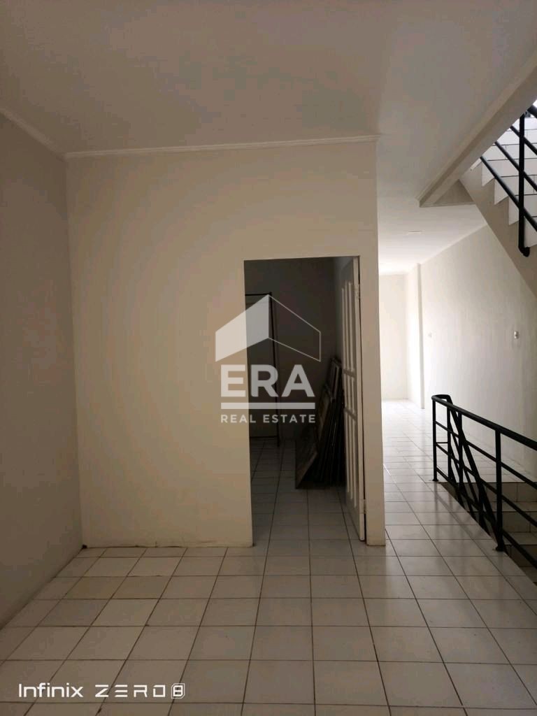 interior 4