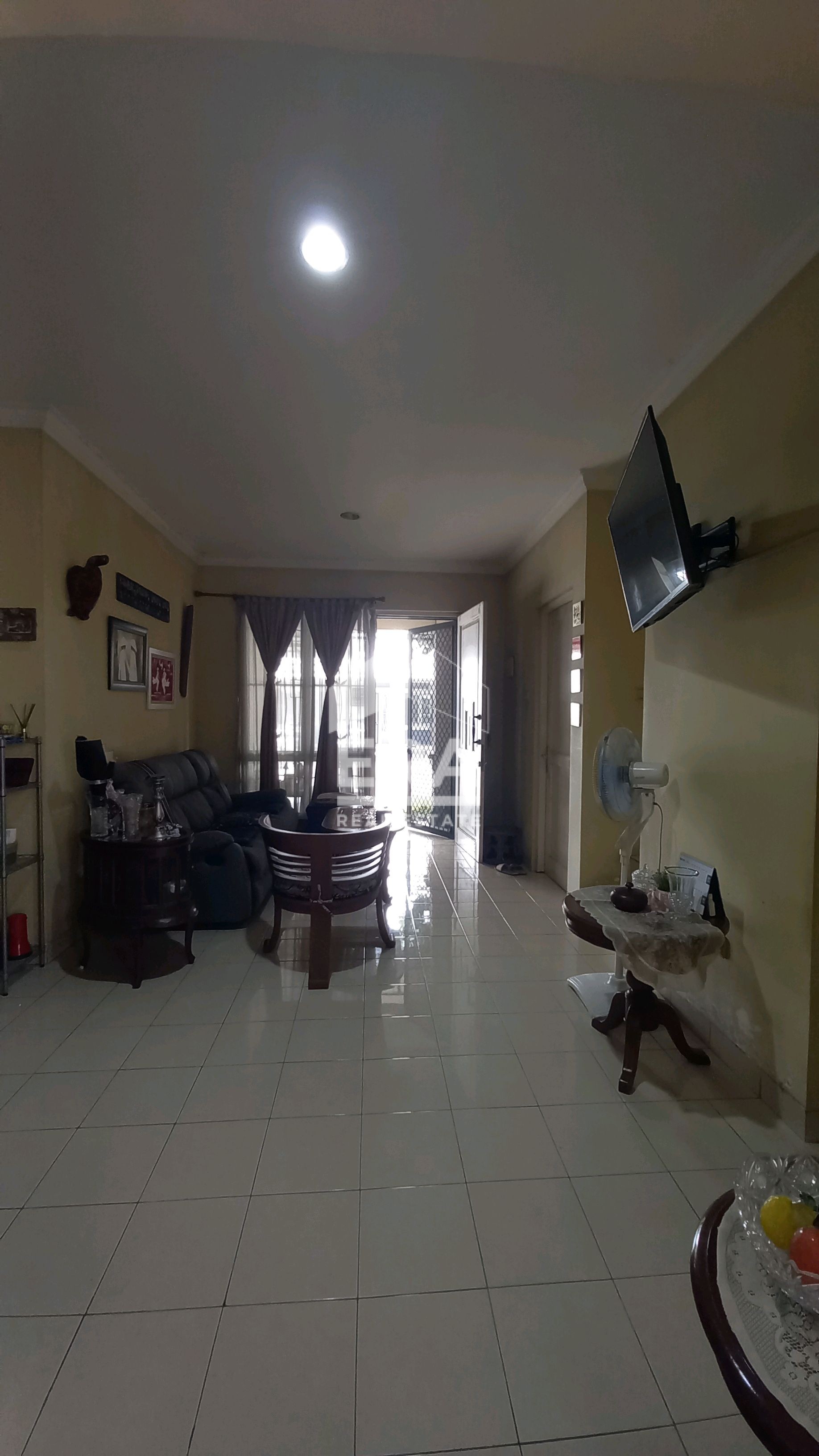 interior 3