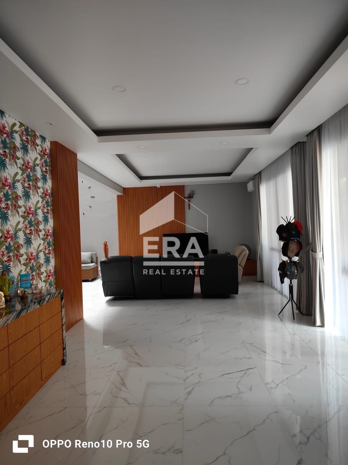 interior 4