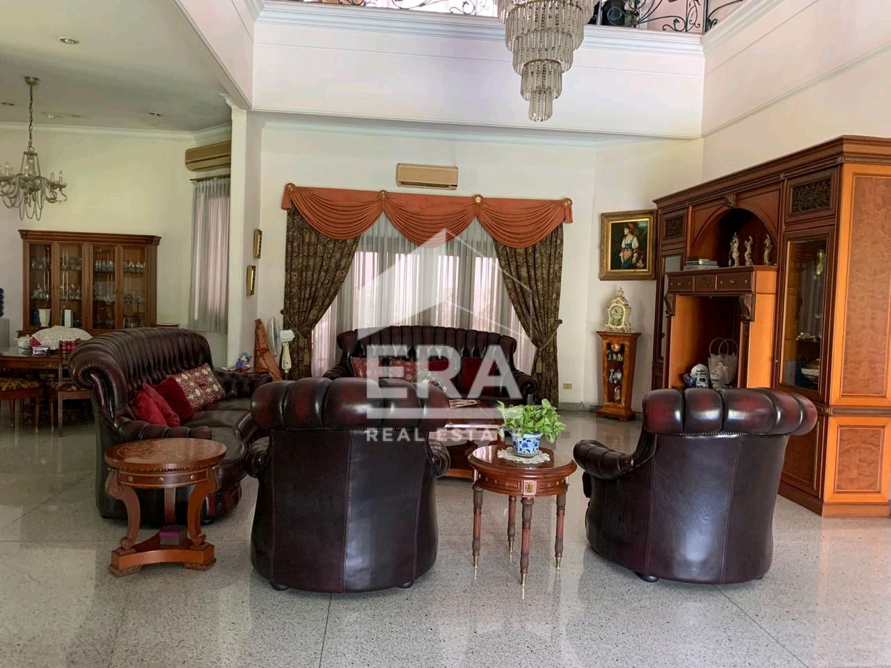 interior 4
