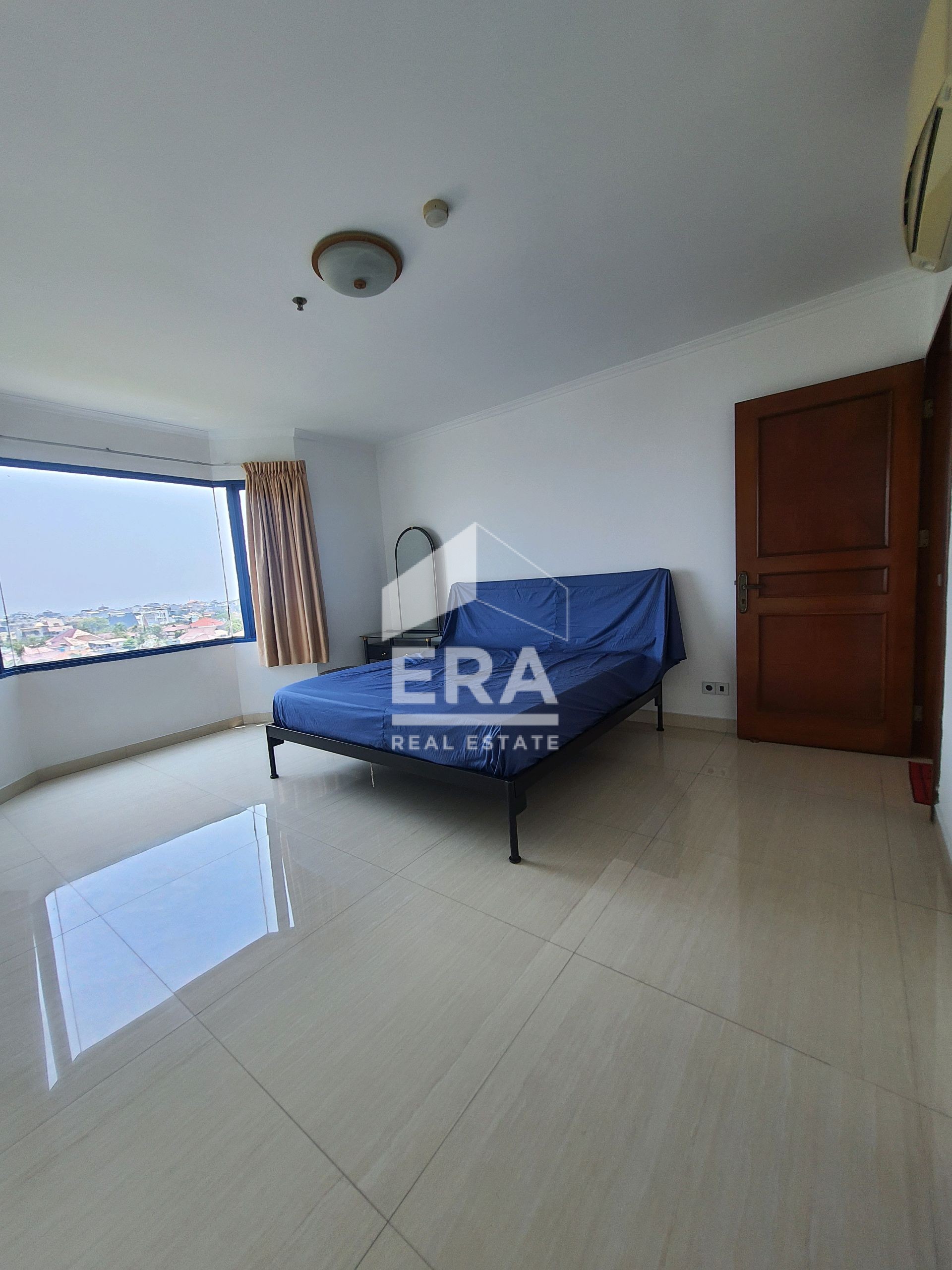 interior 7