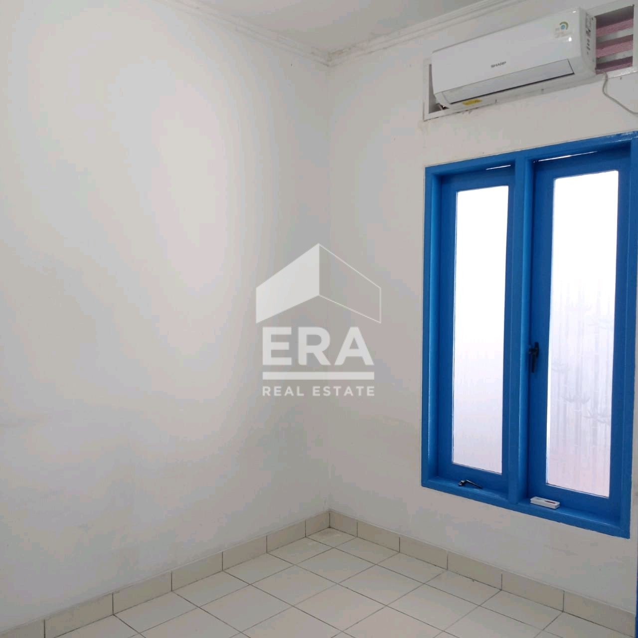 interior 10