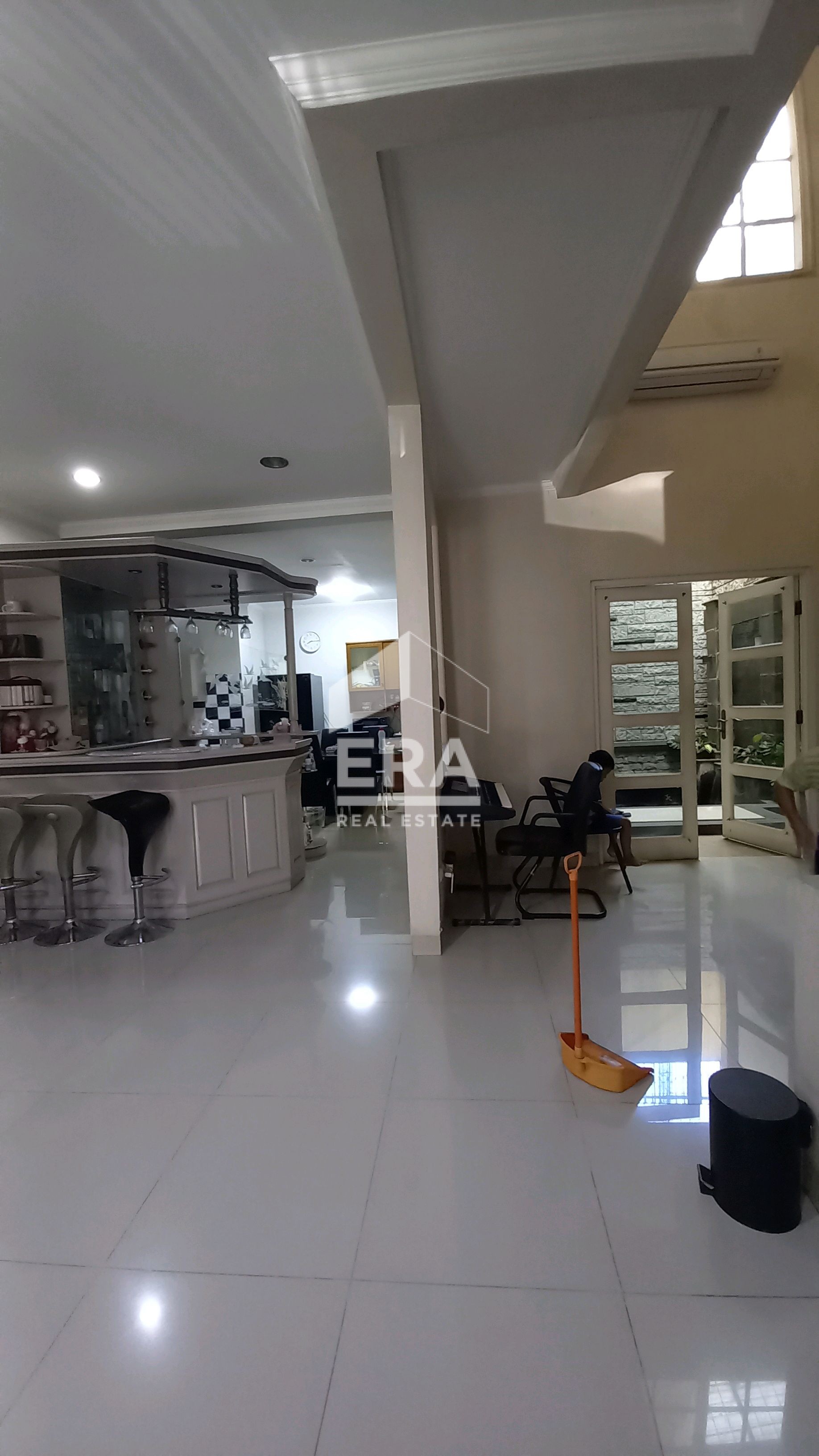 interior 5