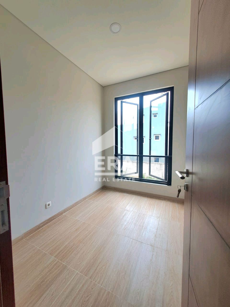 interior 6