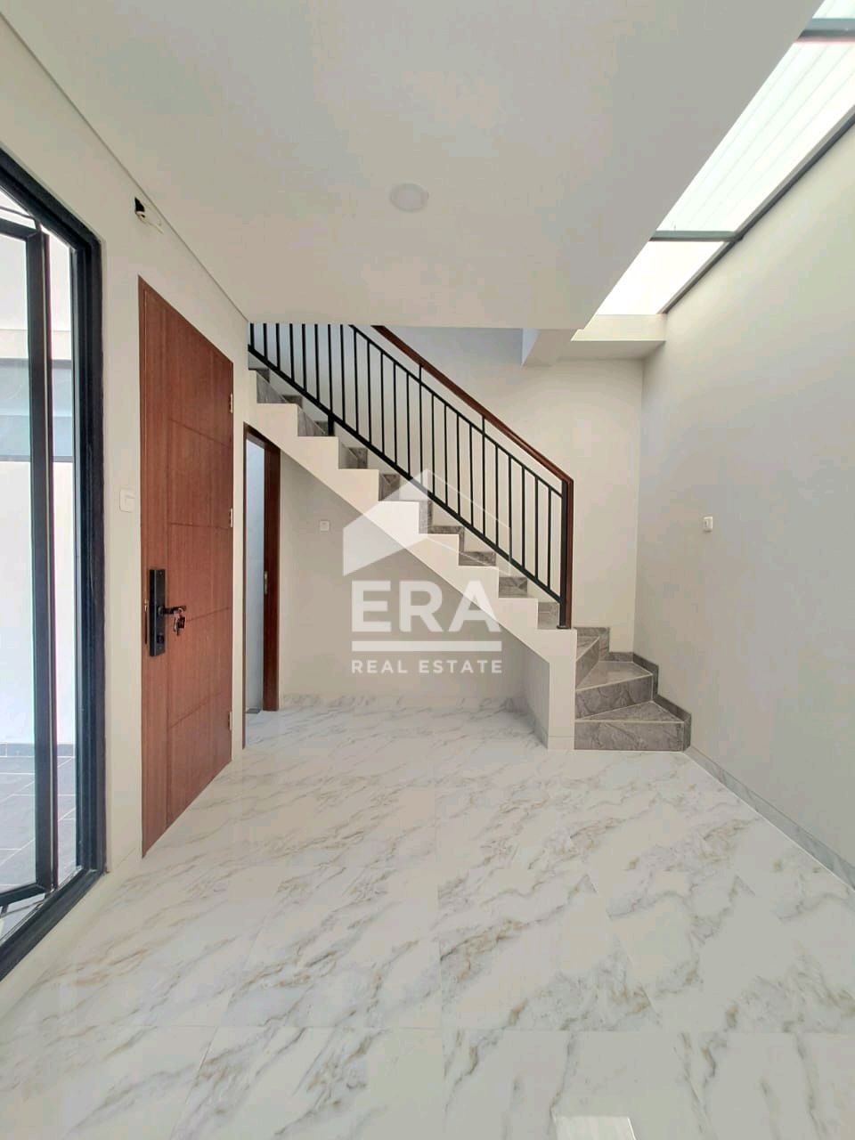 interior 2