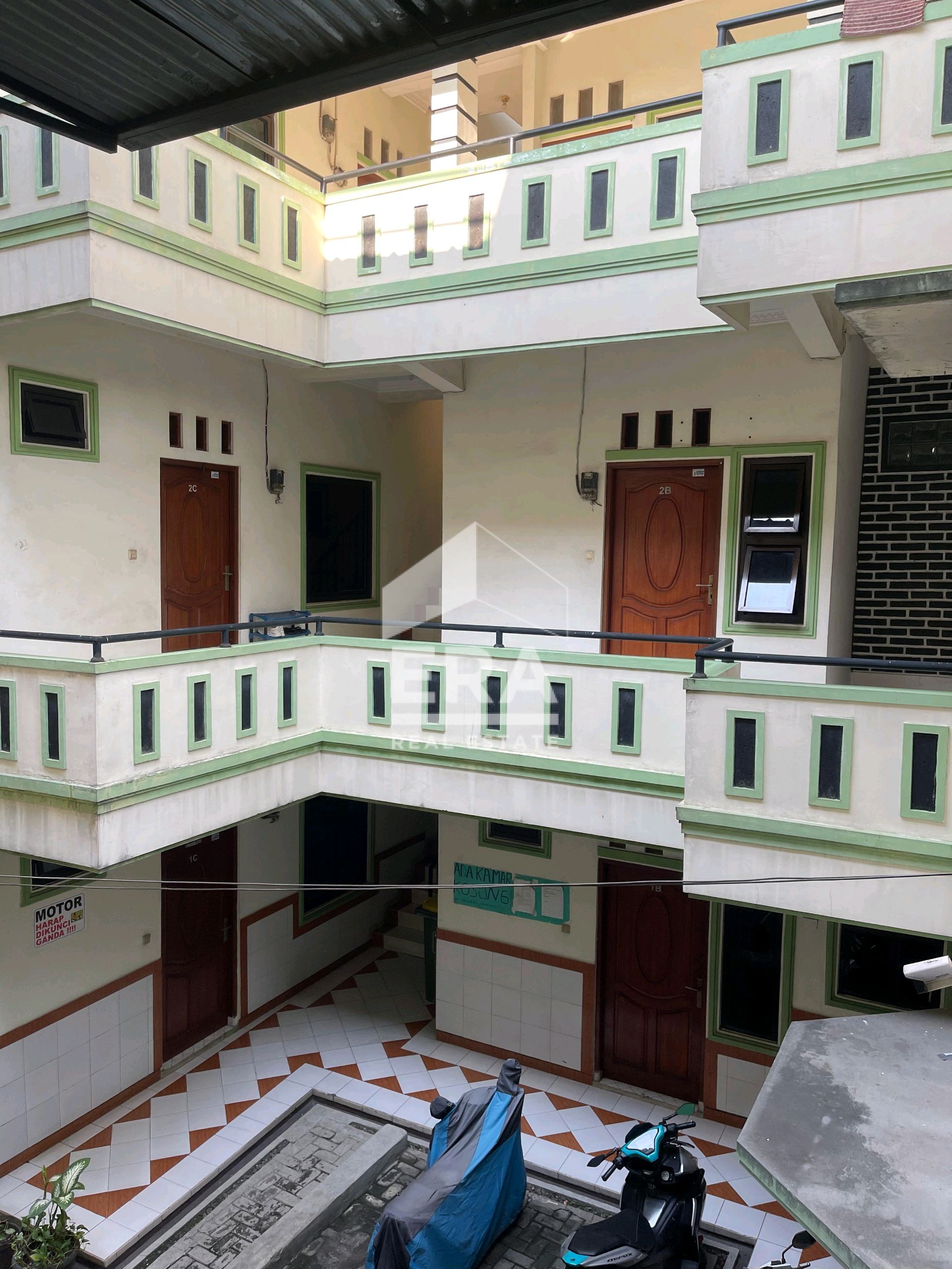 interior 2