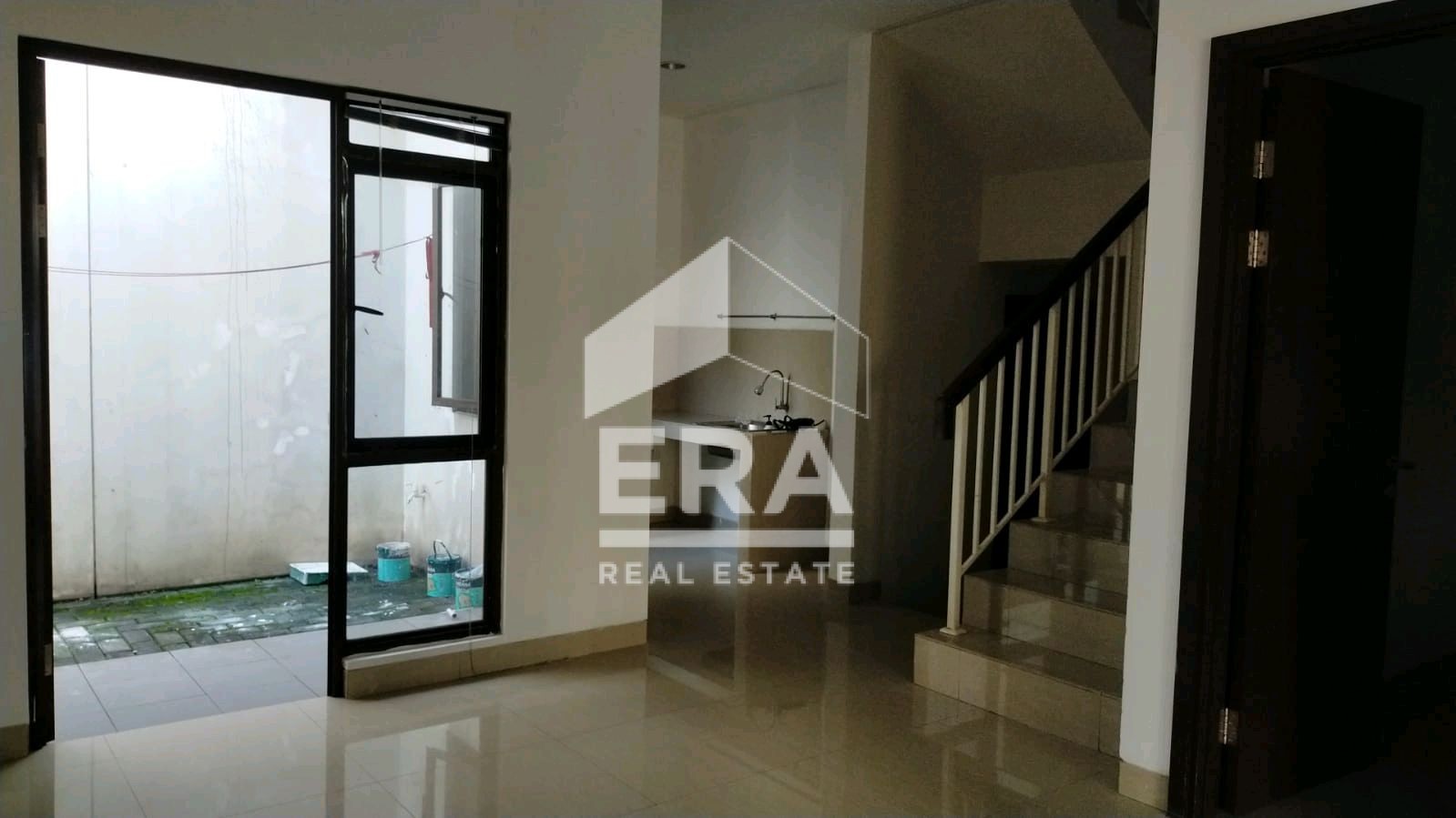 interior 4