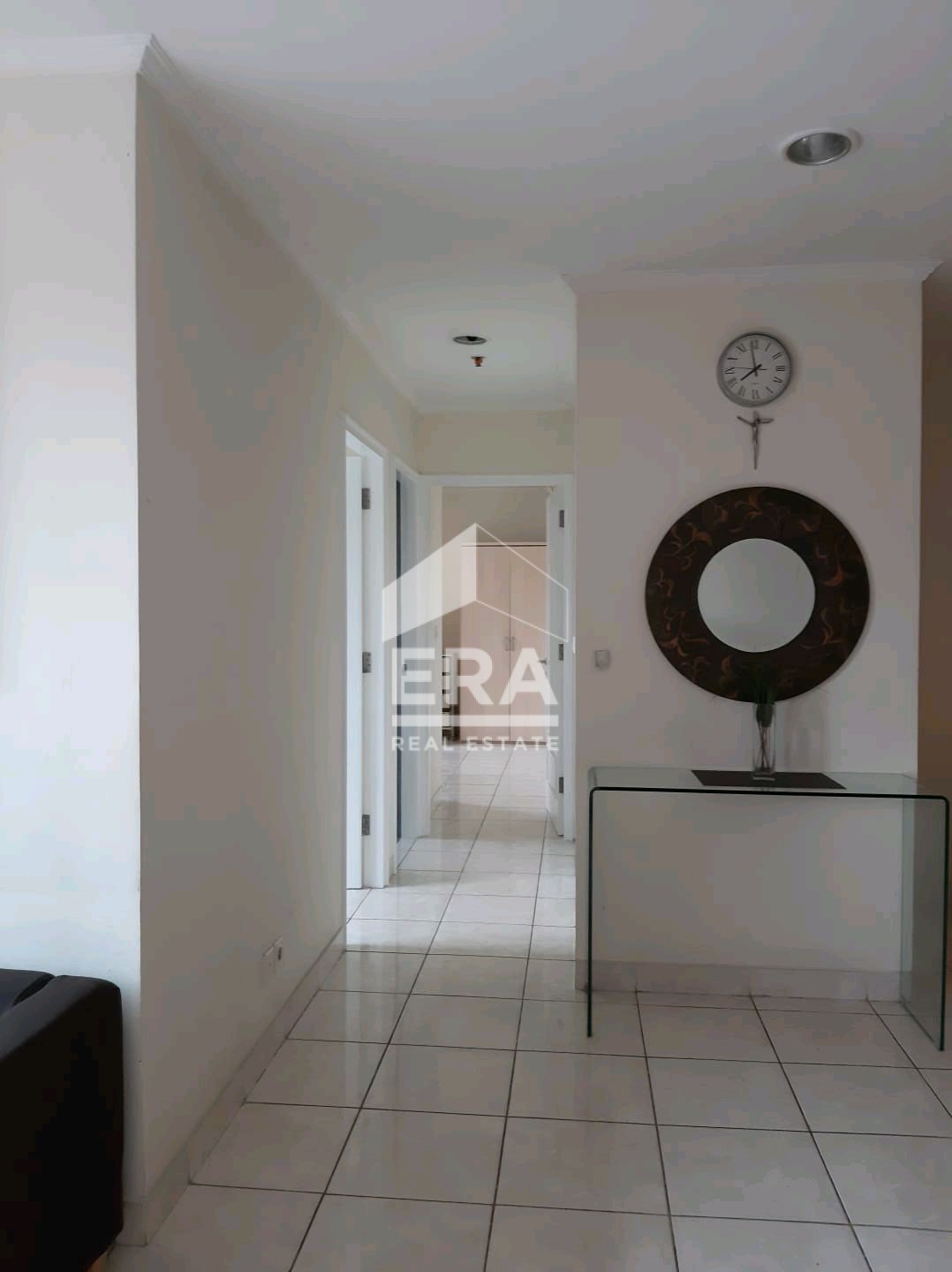 interior 10