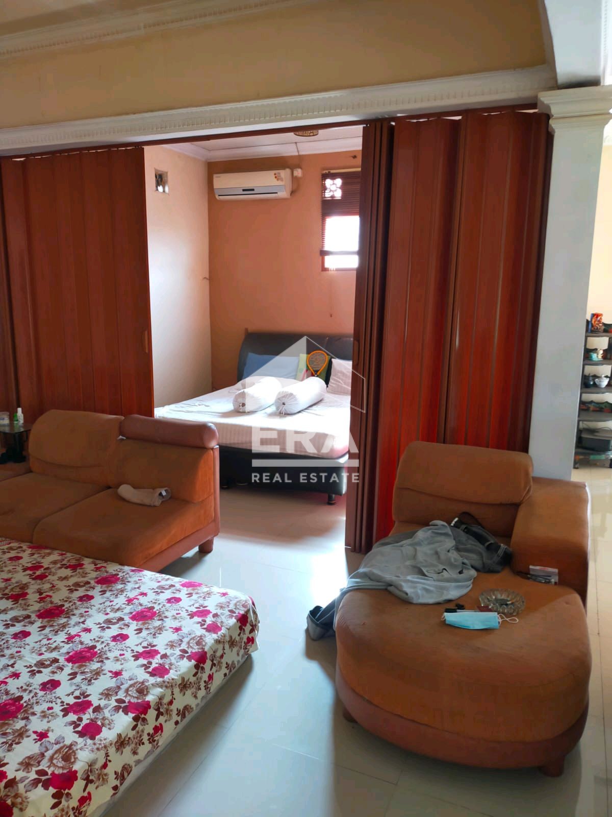 interior 7