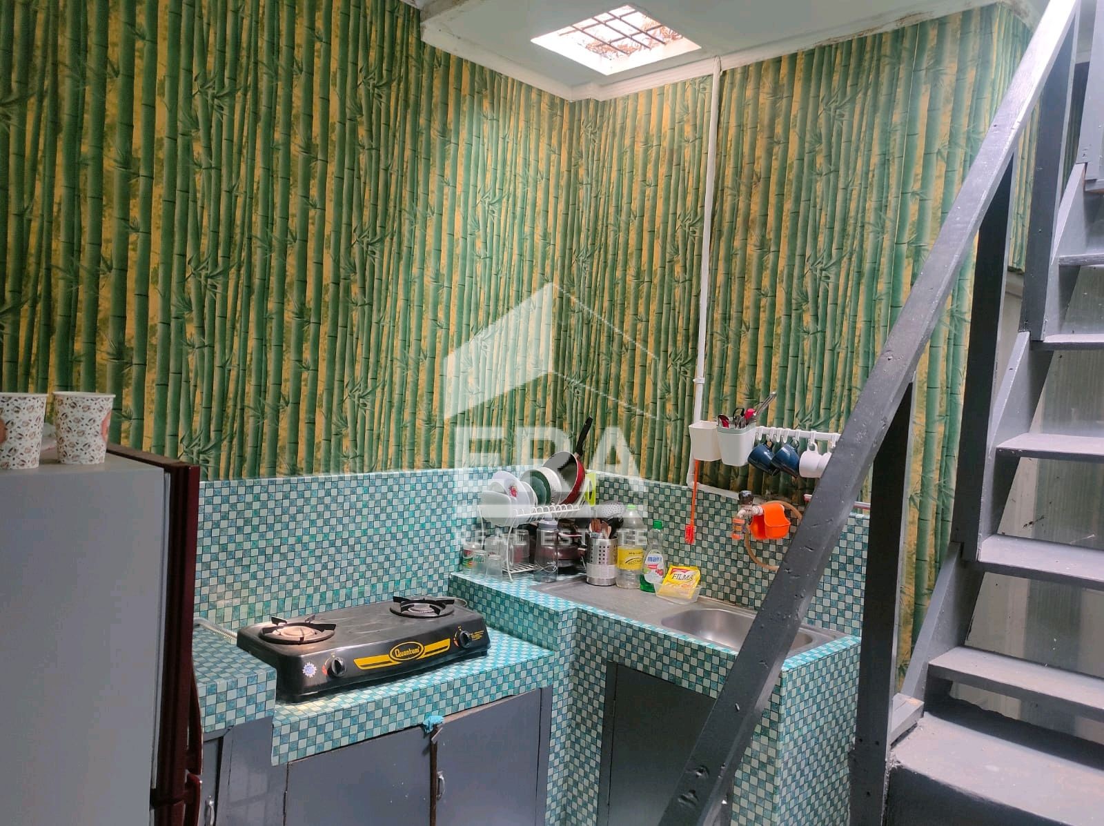 interior 9