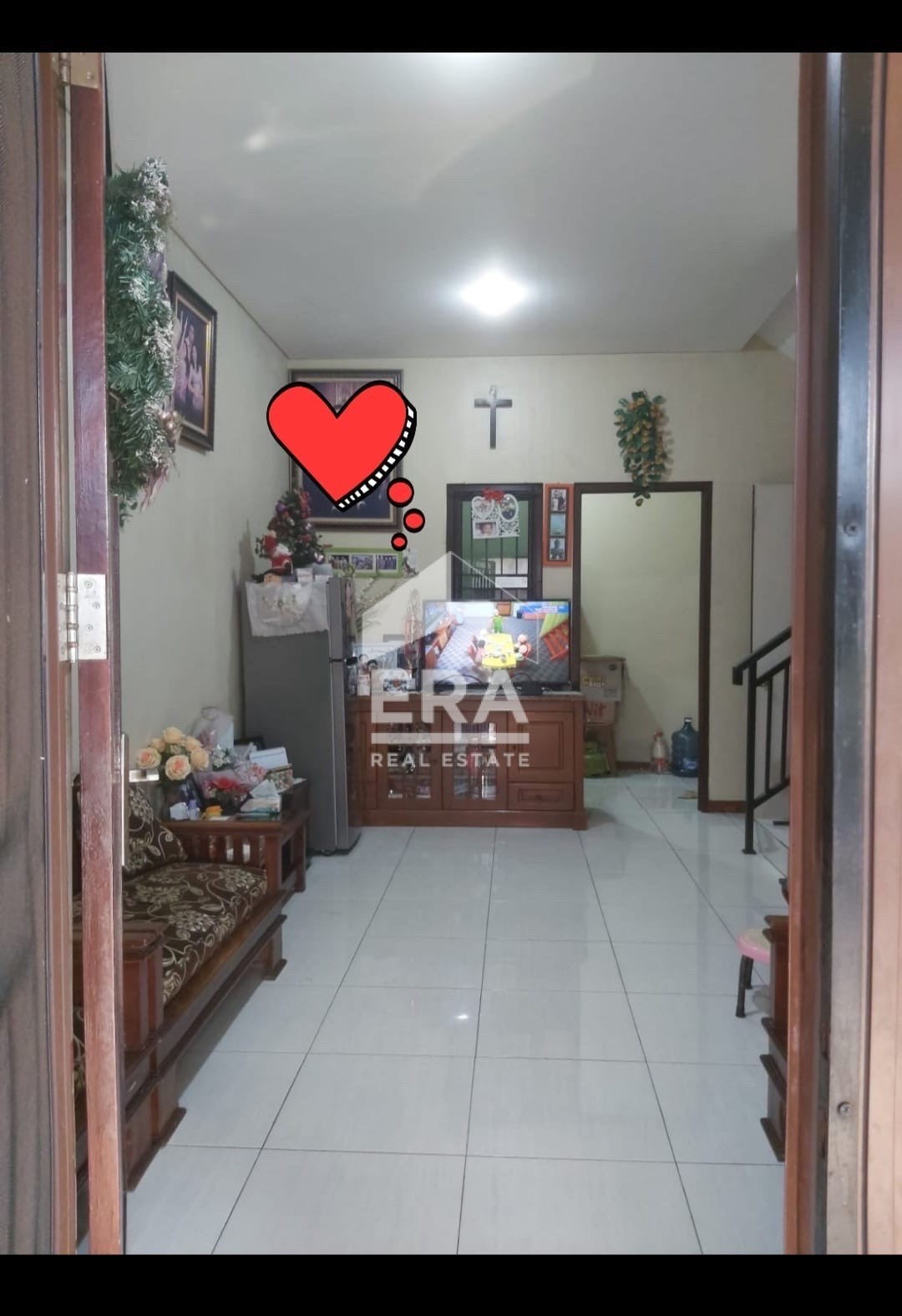 interior 8
