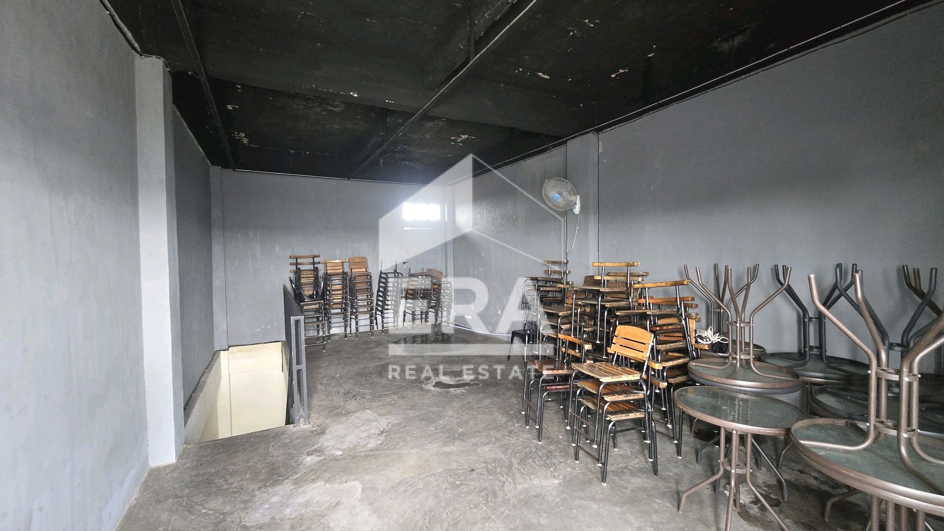 interior 7