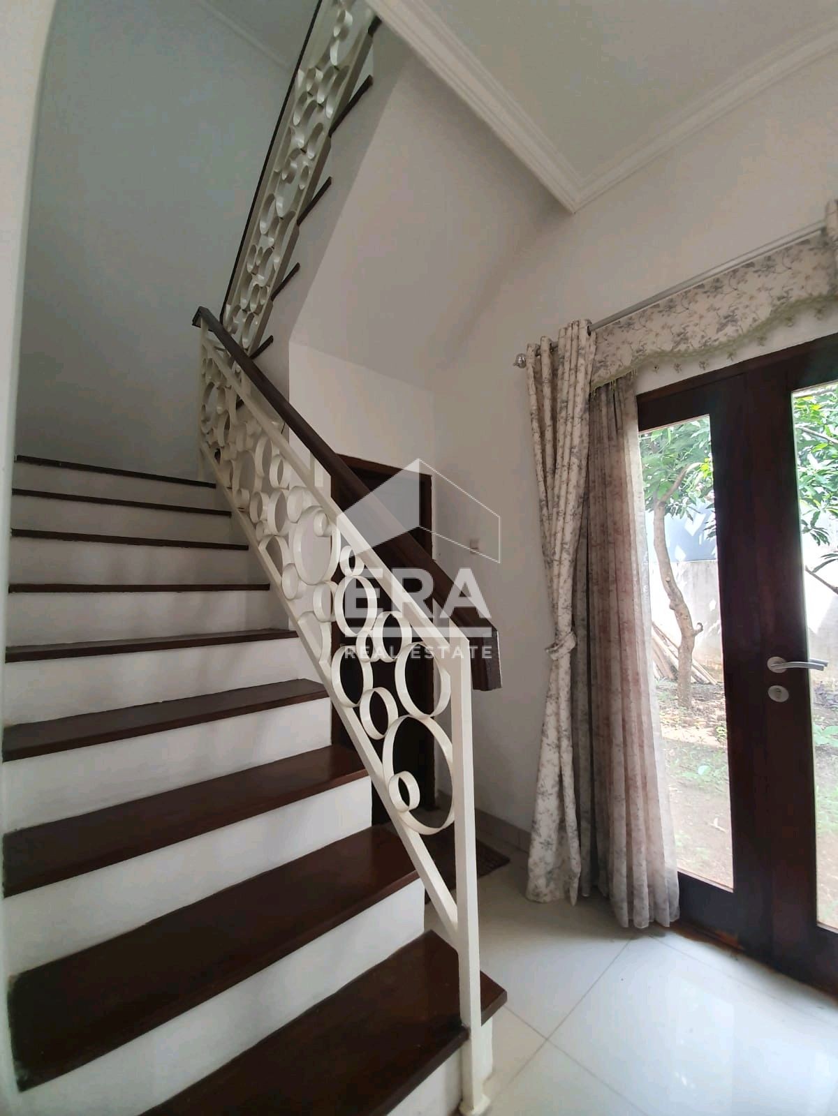 interior 5