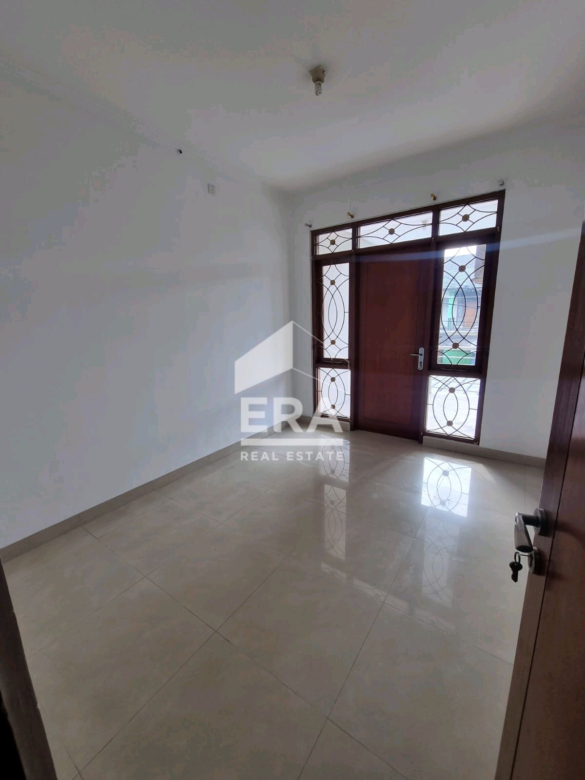 interior 7