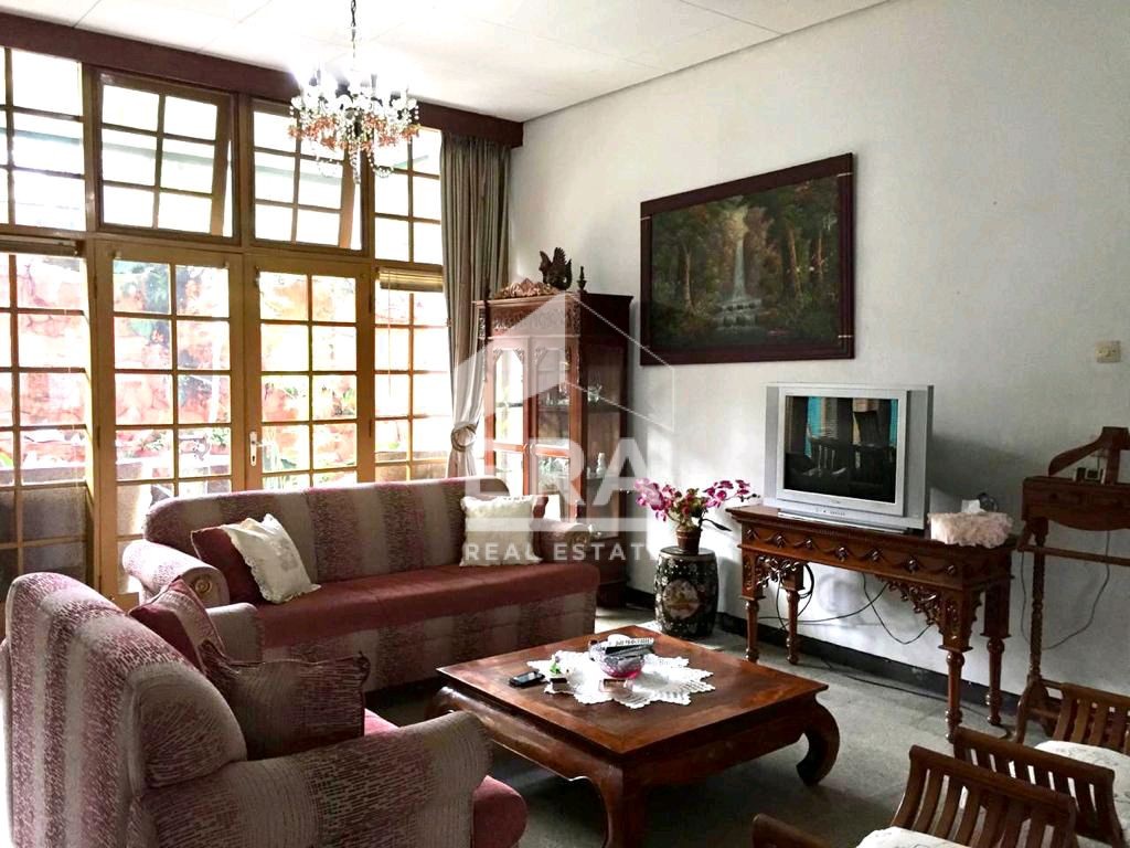 interior 2