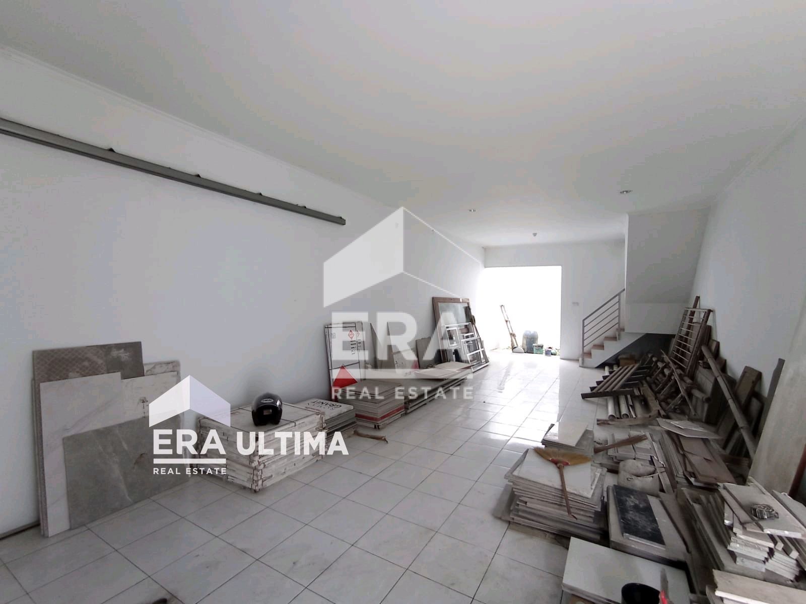 interior 3