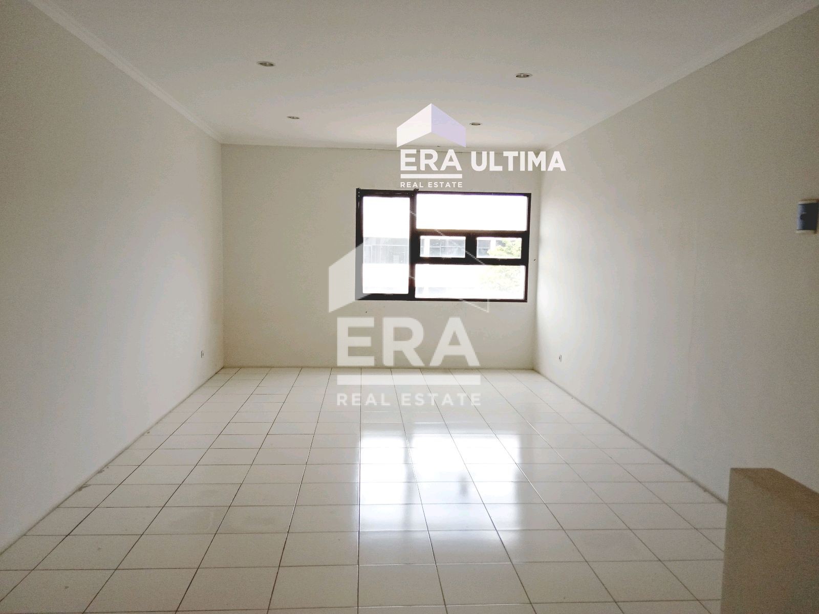 interior 2