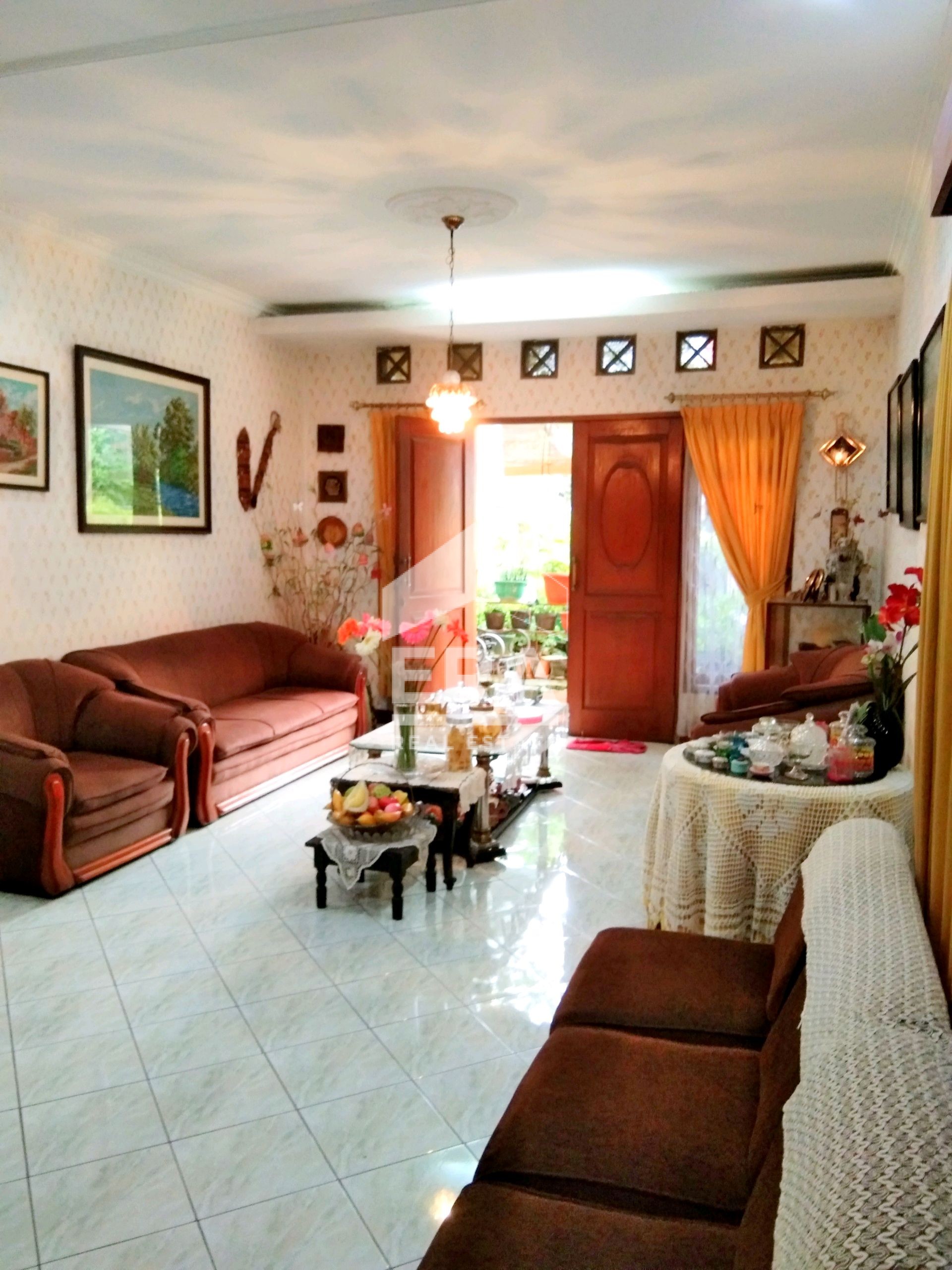 interior 4