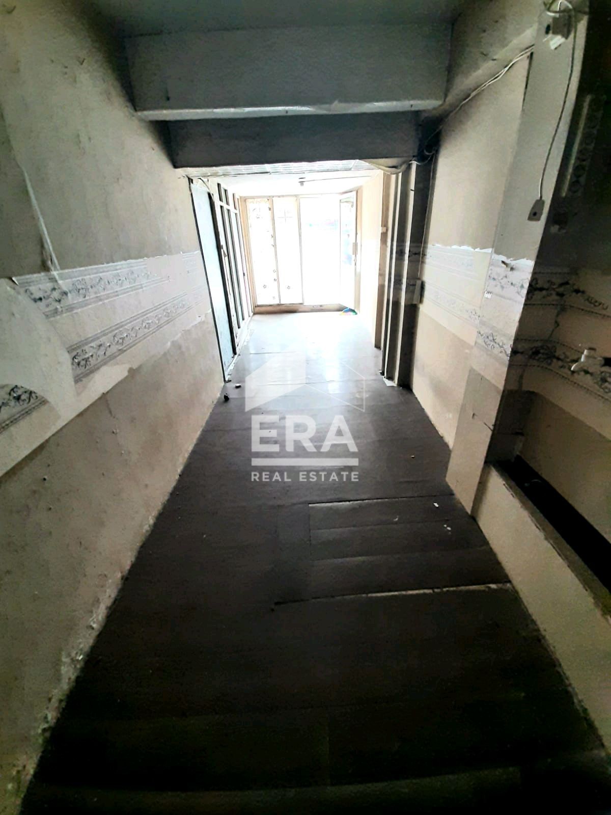 interior 2