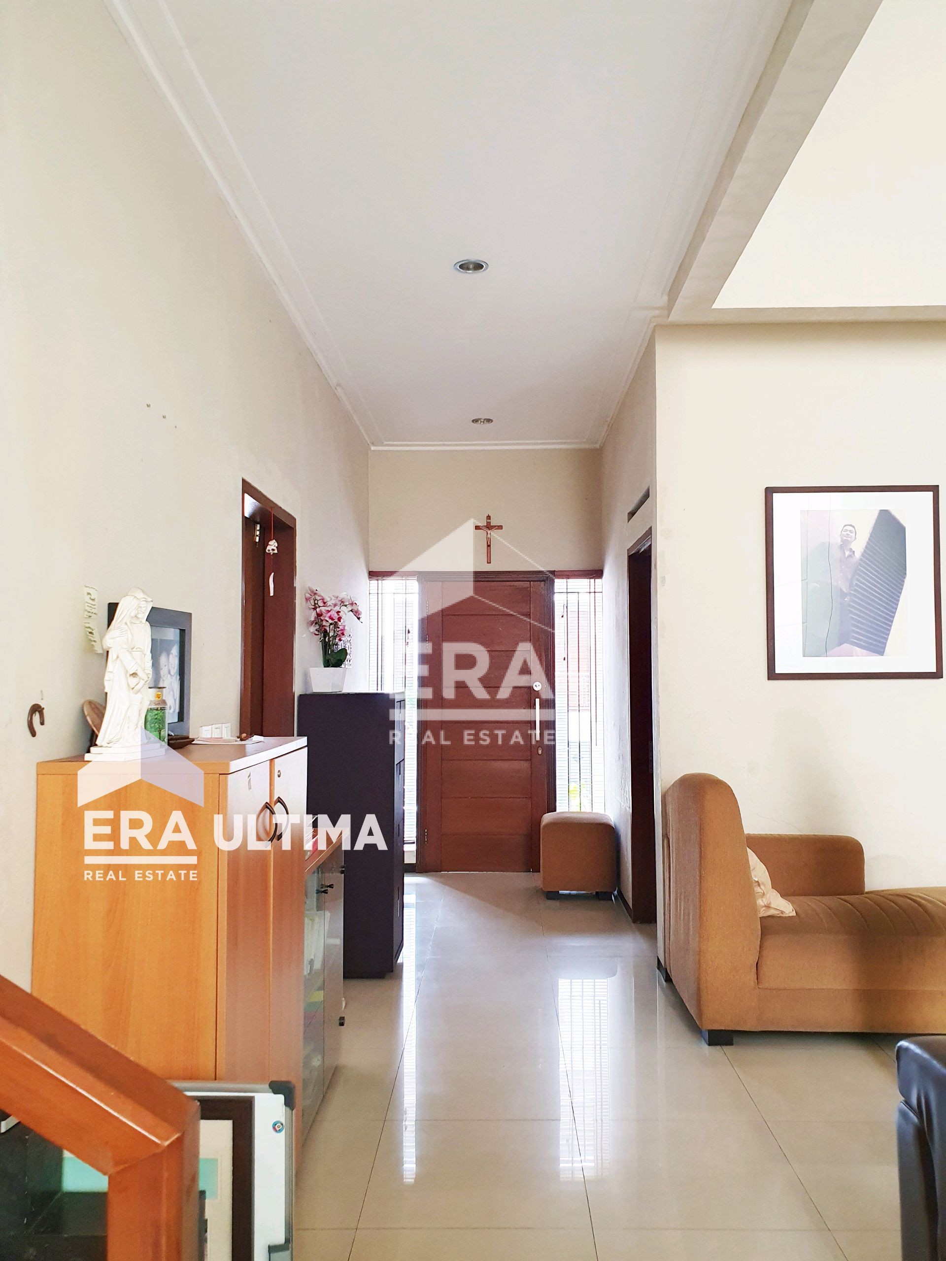interior 2