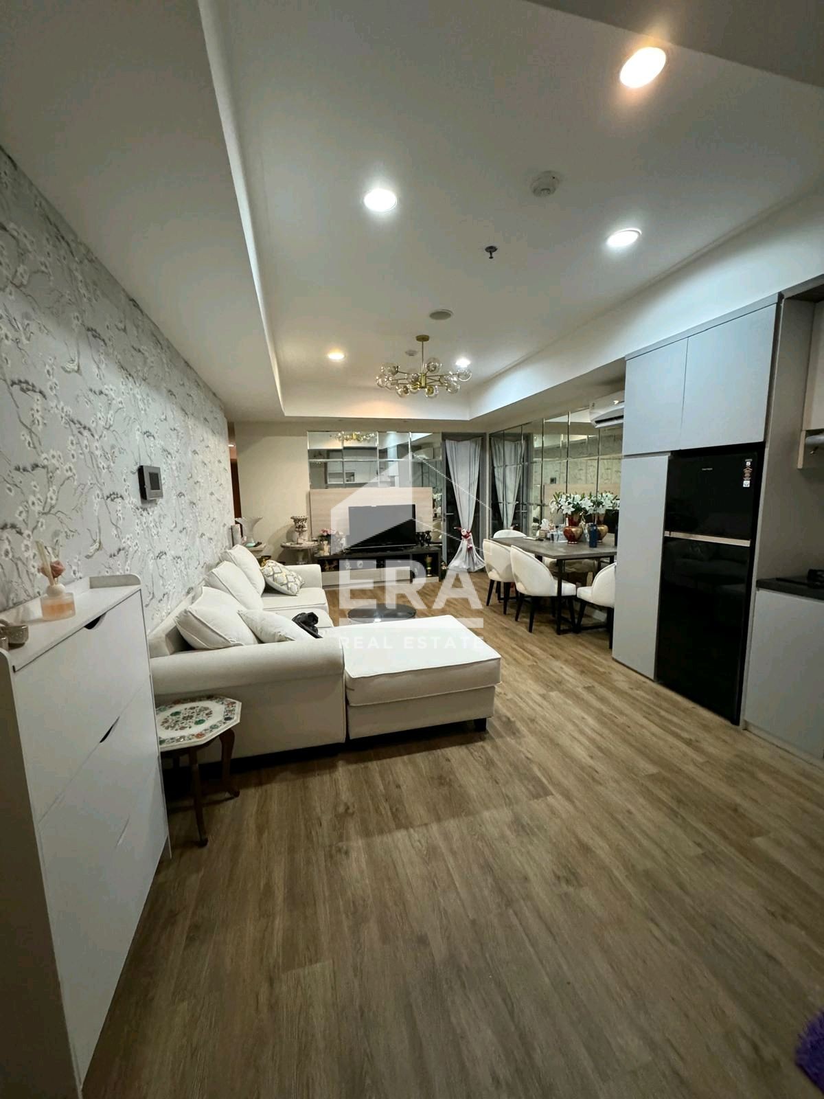 interior 4