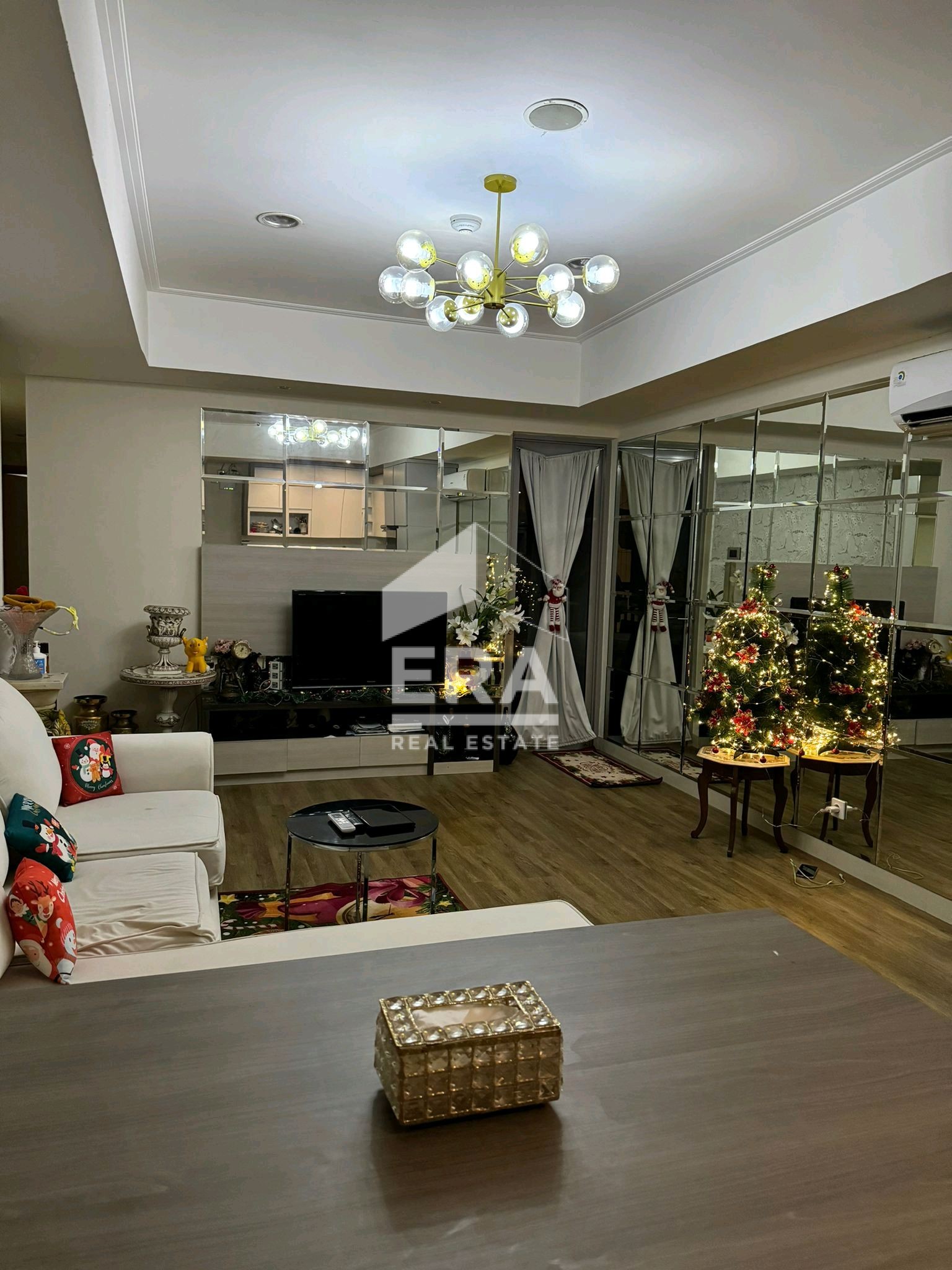 interior 2