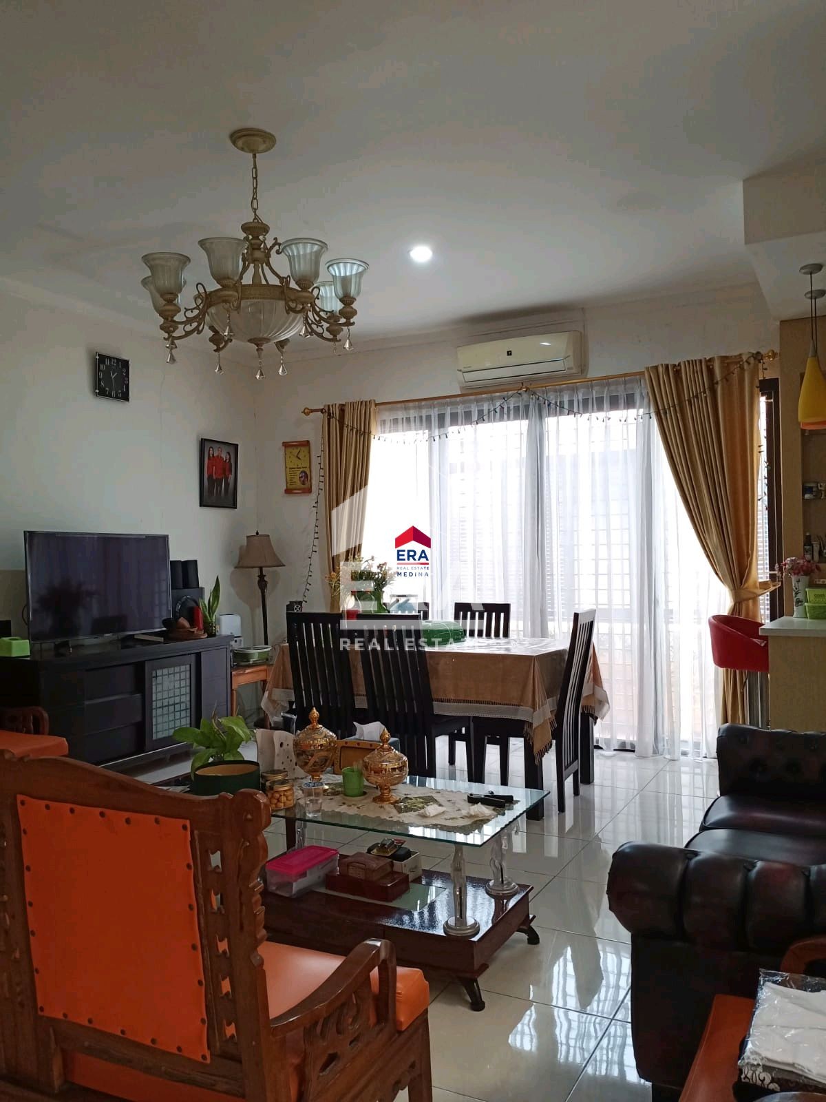 interior 6