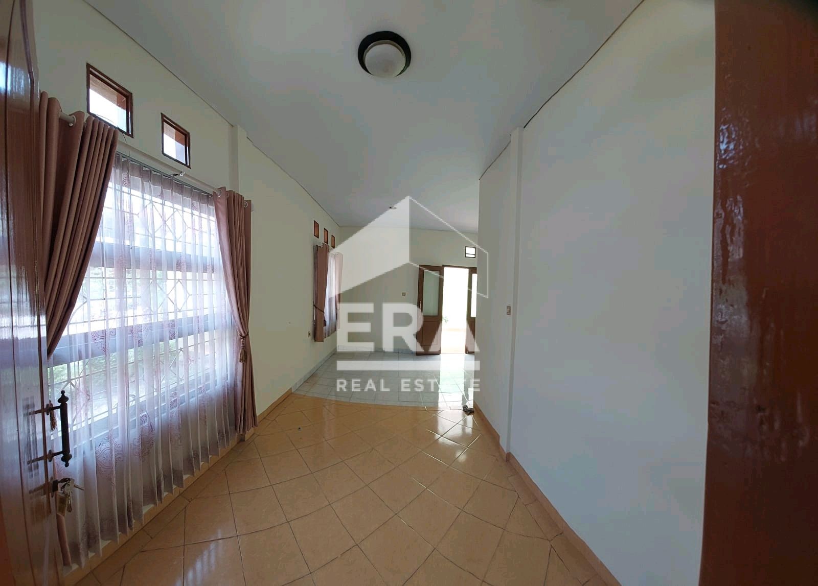 interior 5