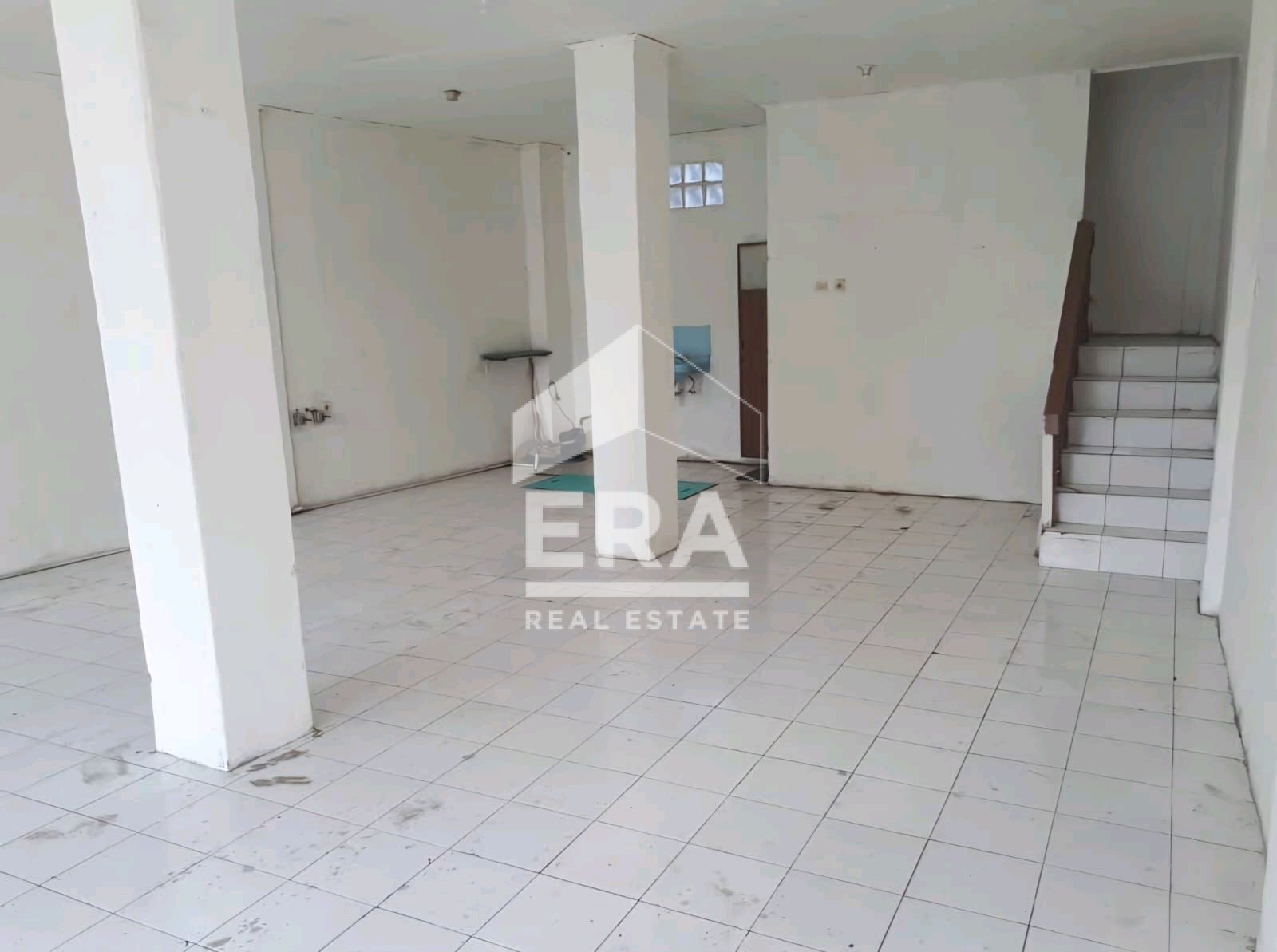 interior 6