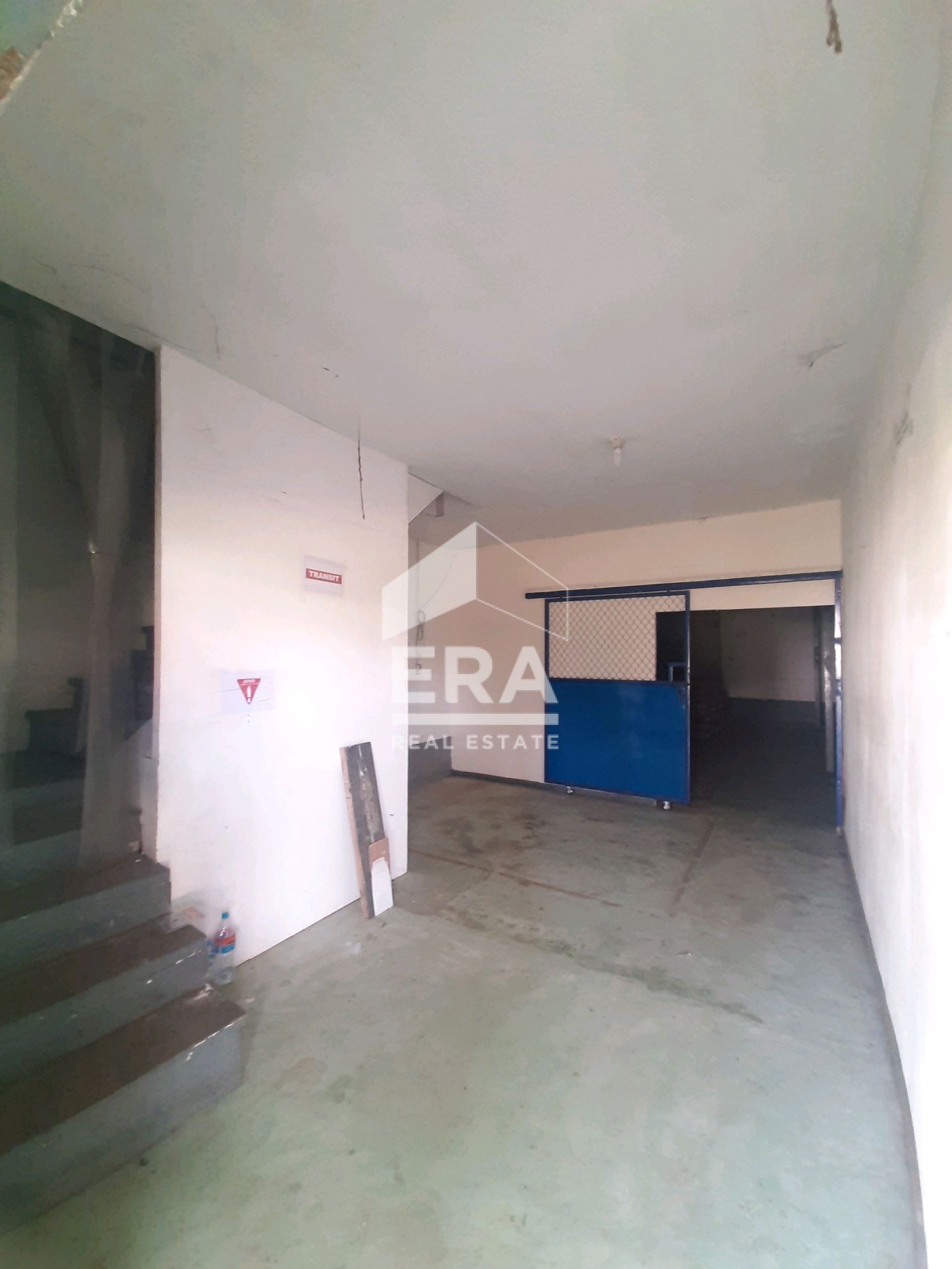 interior 7