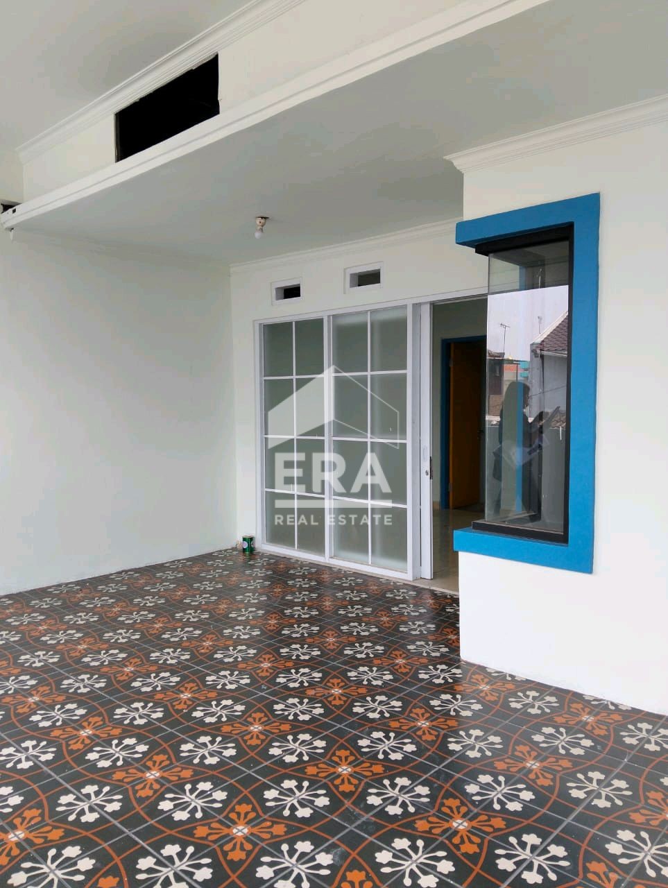 interior 2
