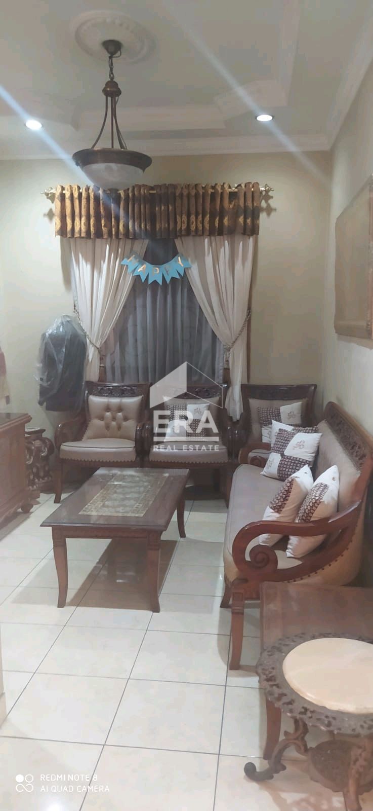 interior 8