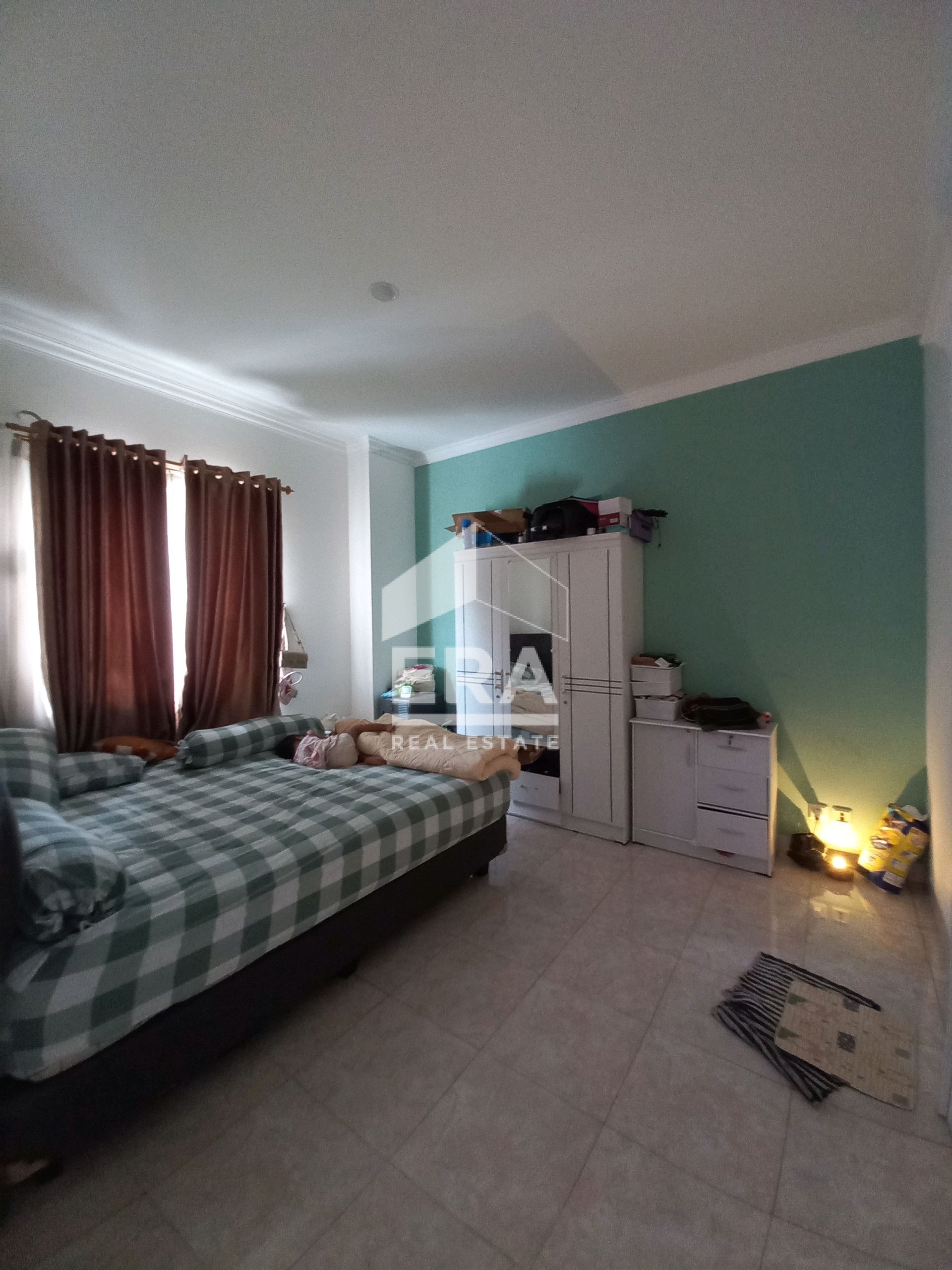 interior 2