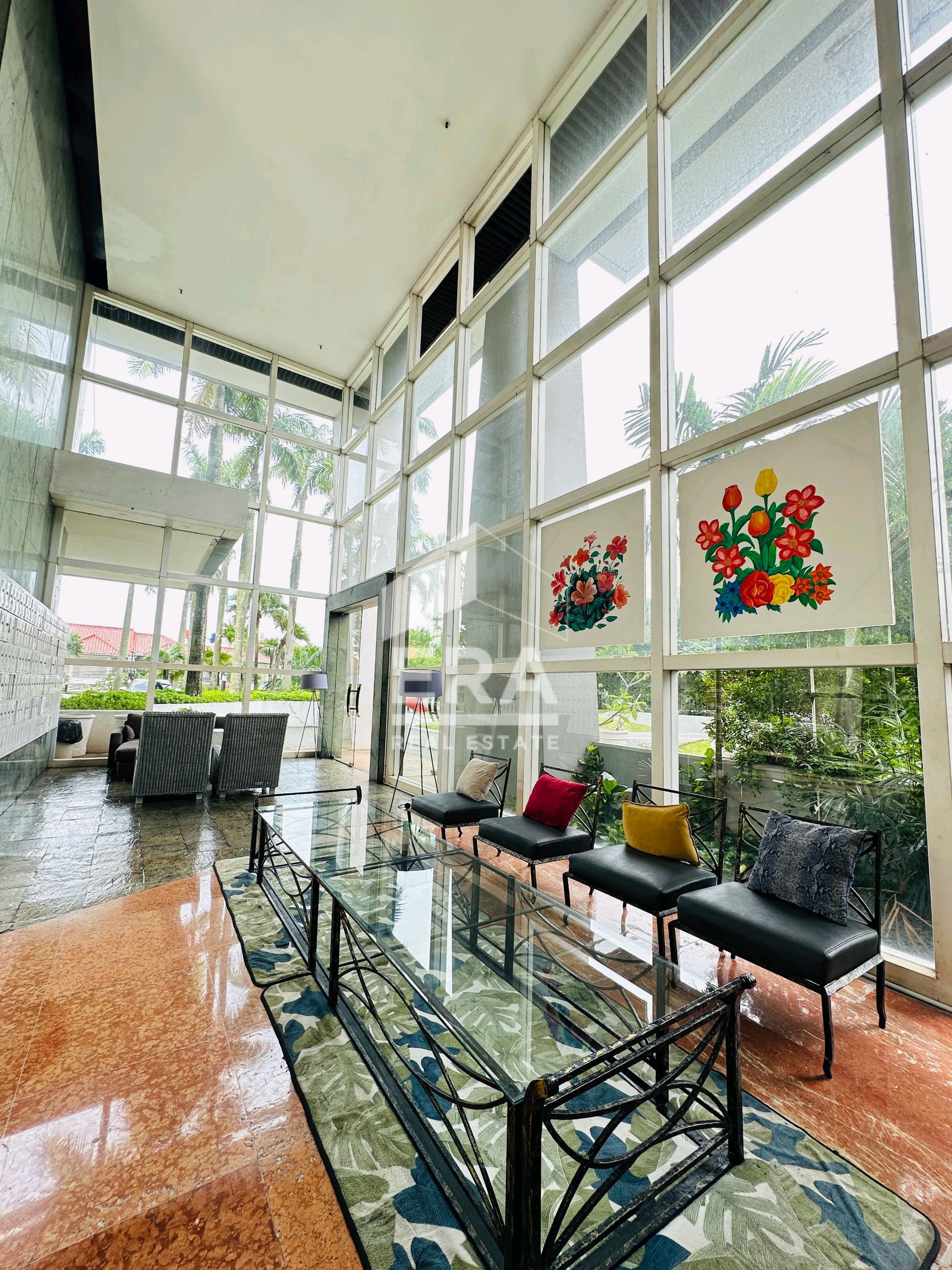 interior 3