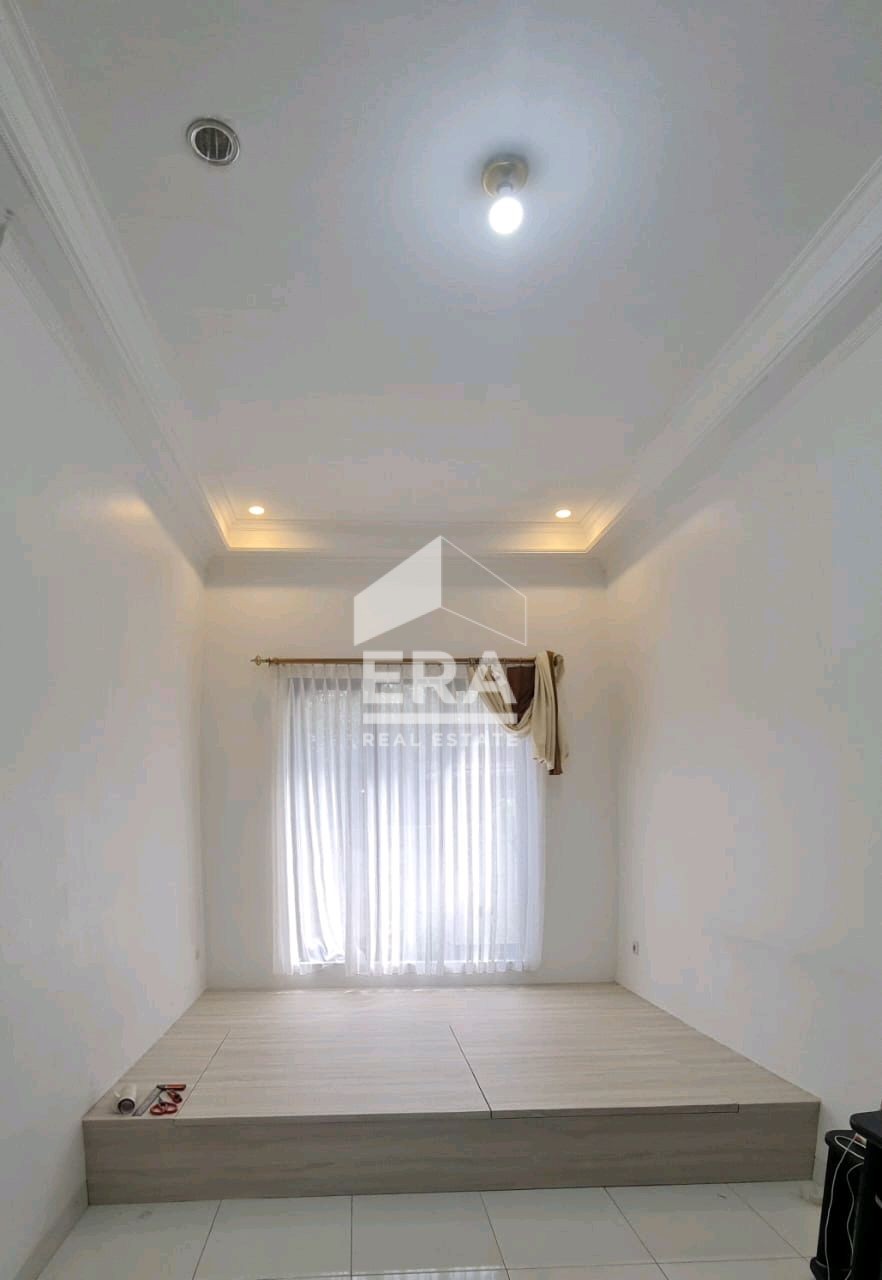 interior 3
