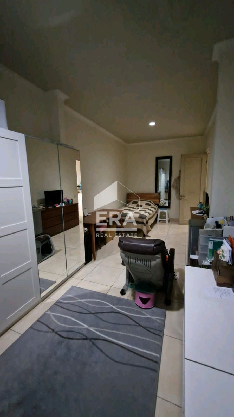 interior 5