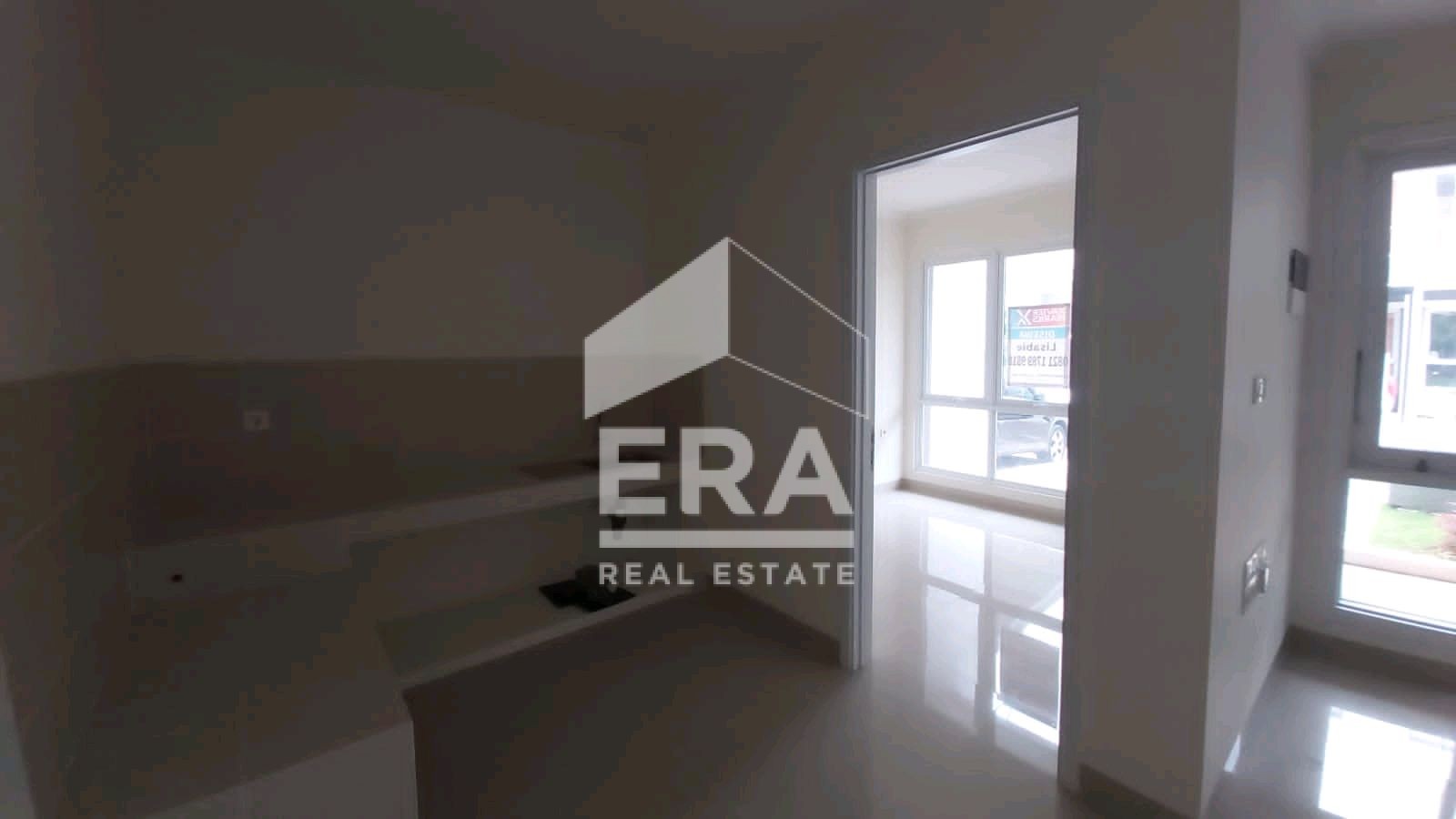 interior 8