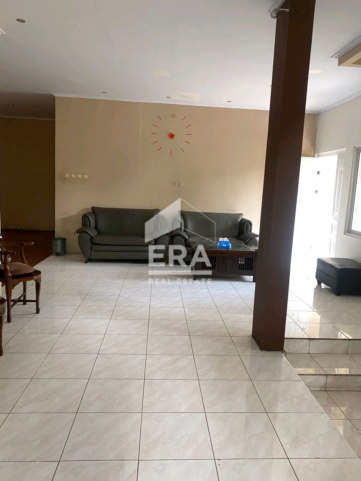 interior 2