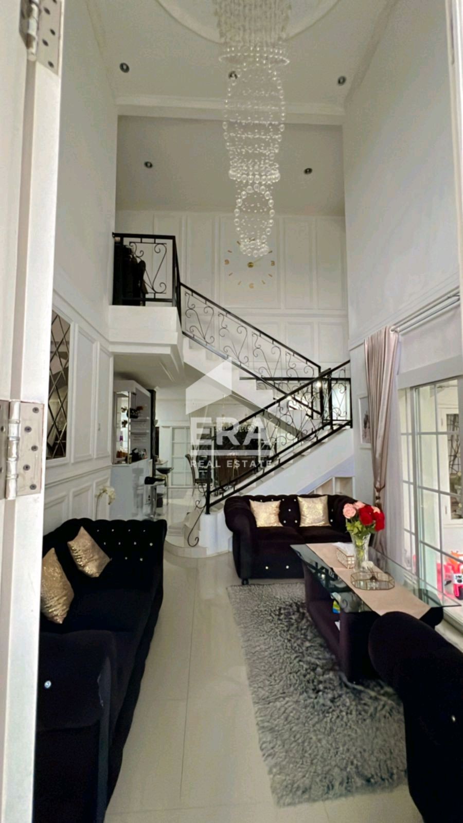 interior 4