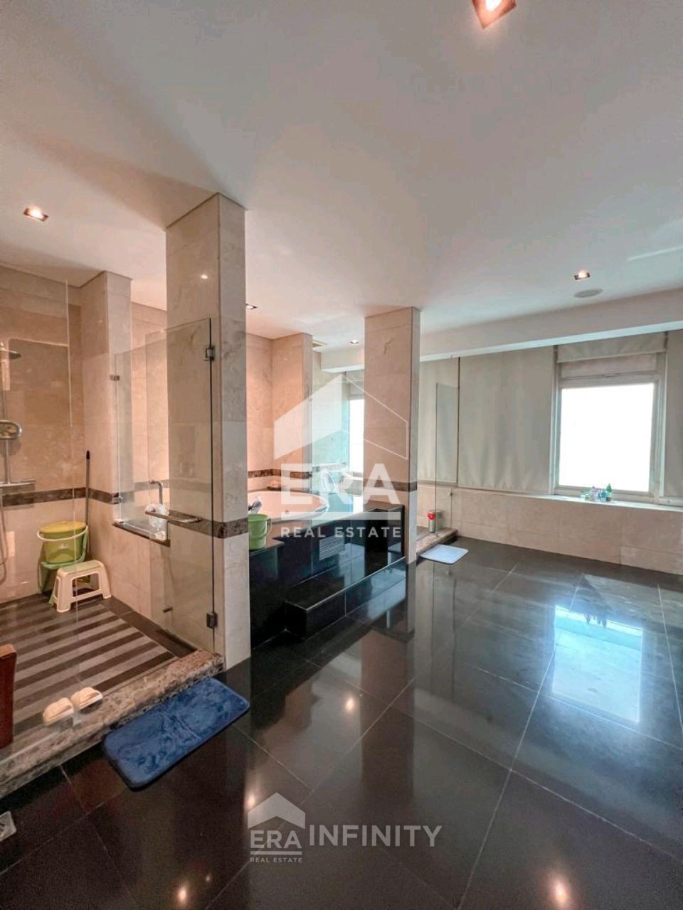interior 5