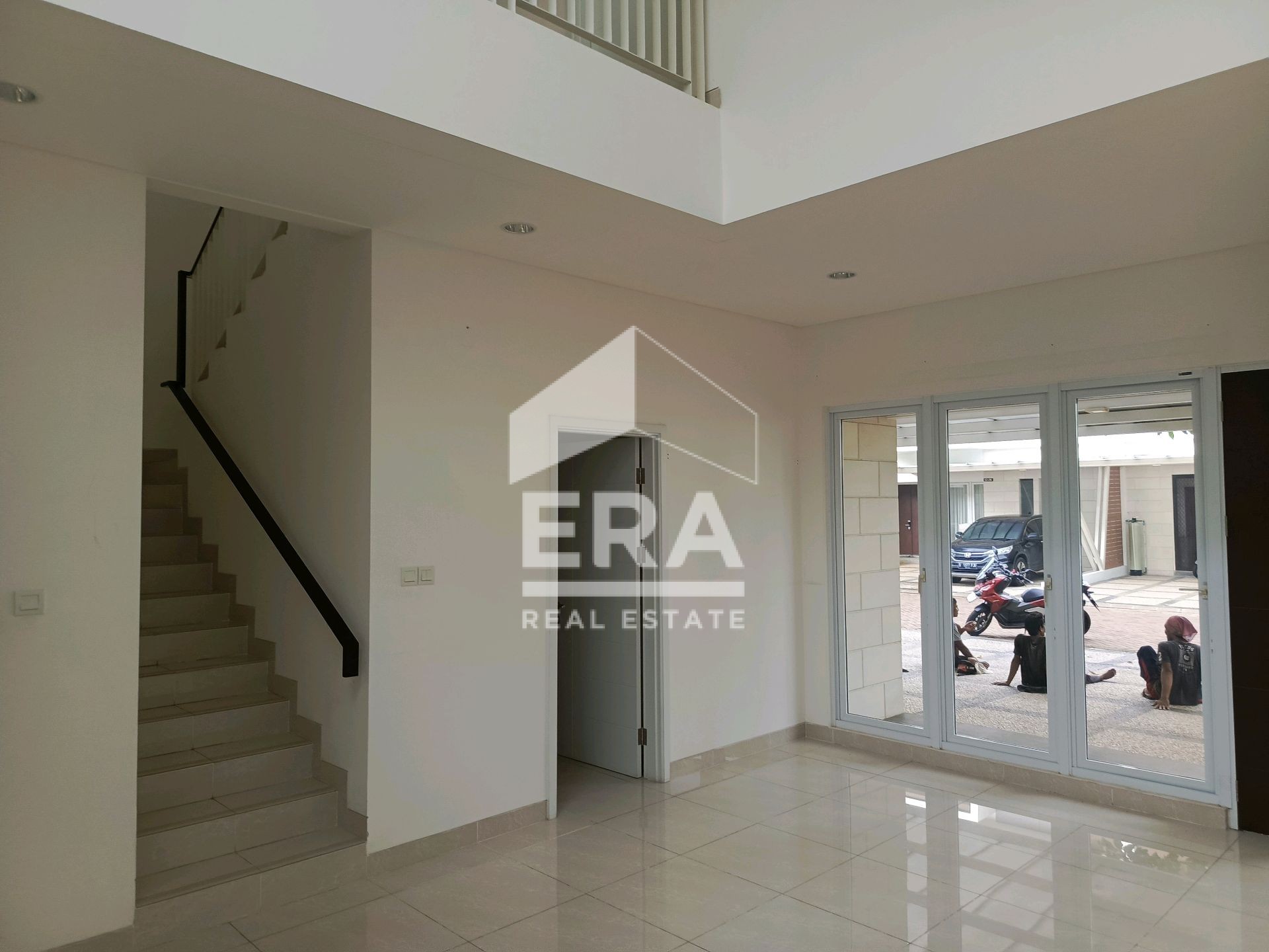 interior 7