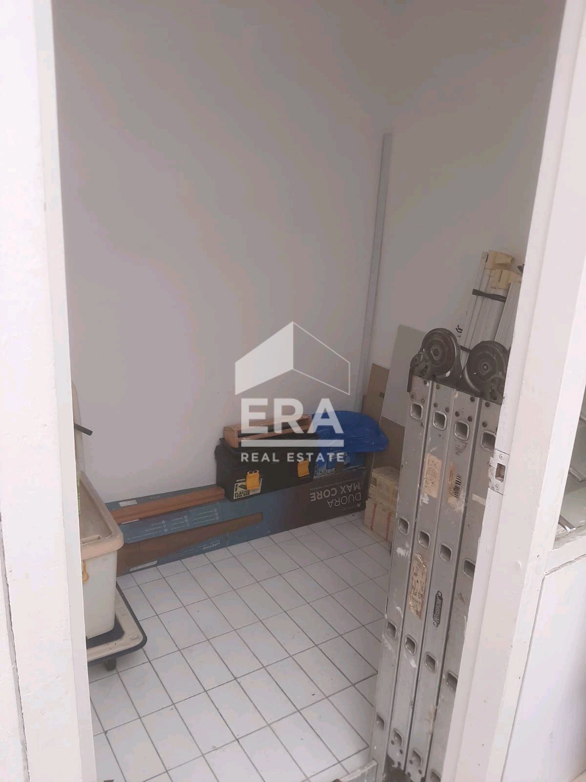interior 7