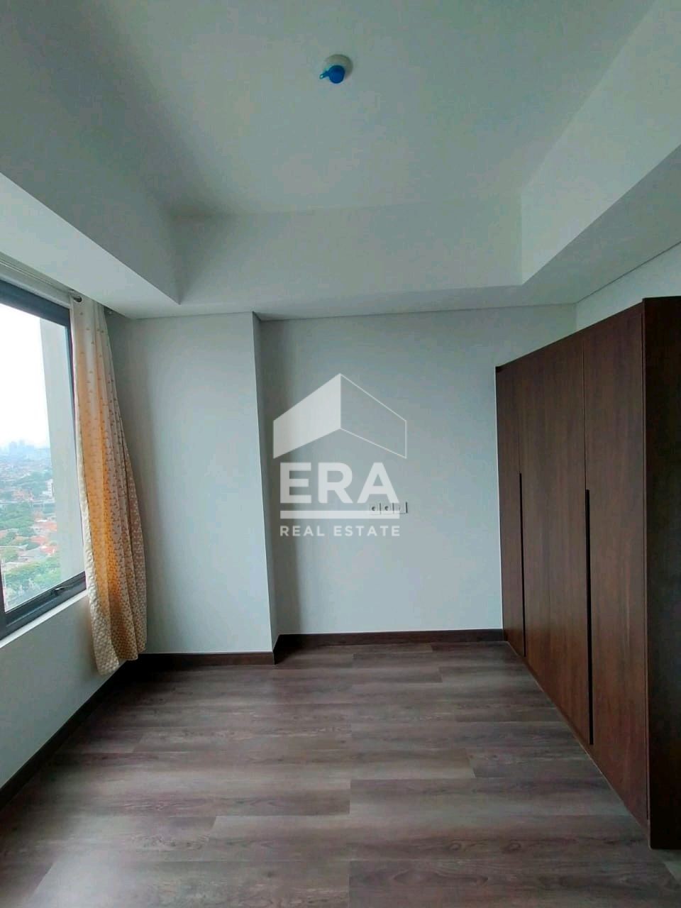 interior 10
